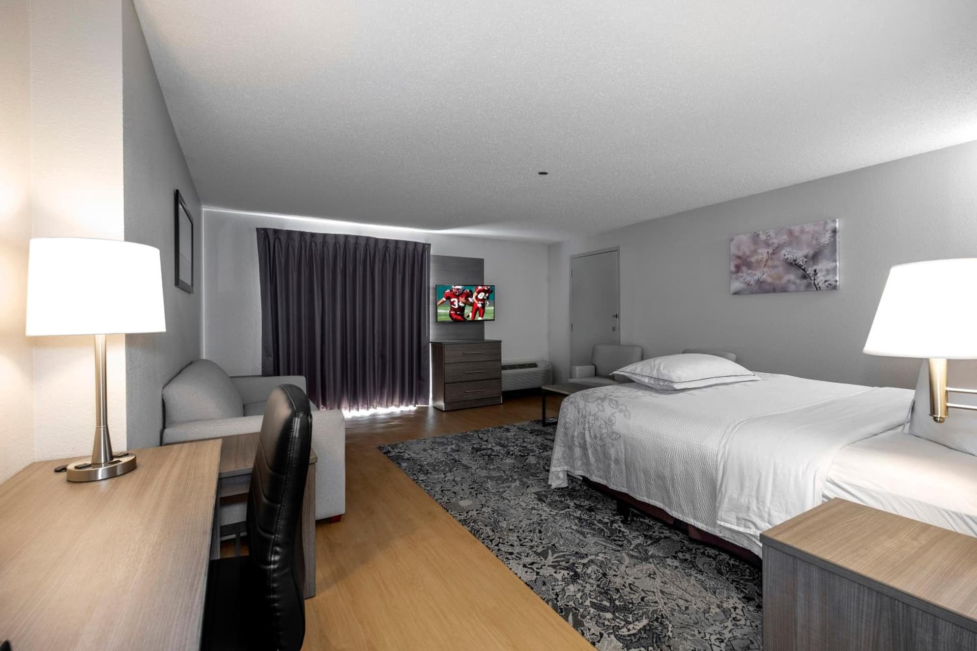 Red Roof Inn PLUS Boston - Mansfield - Foxboro property views in Mansfield, MA — gallery photo 3