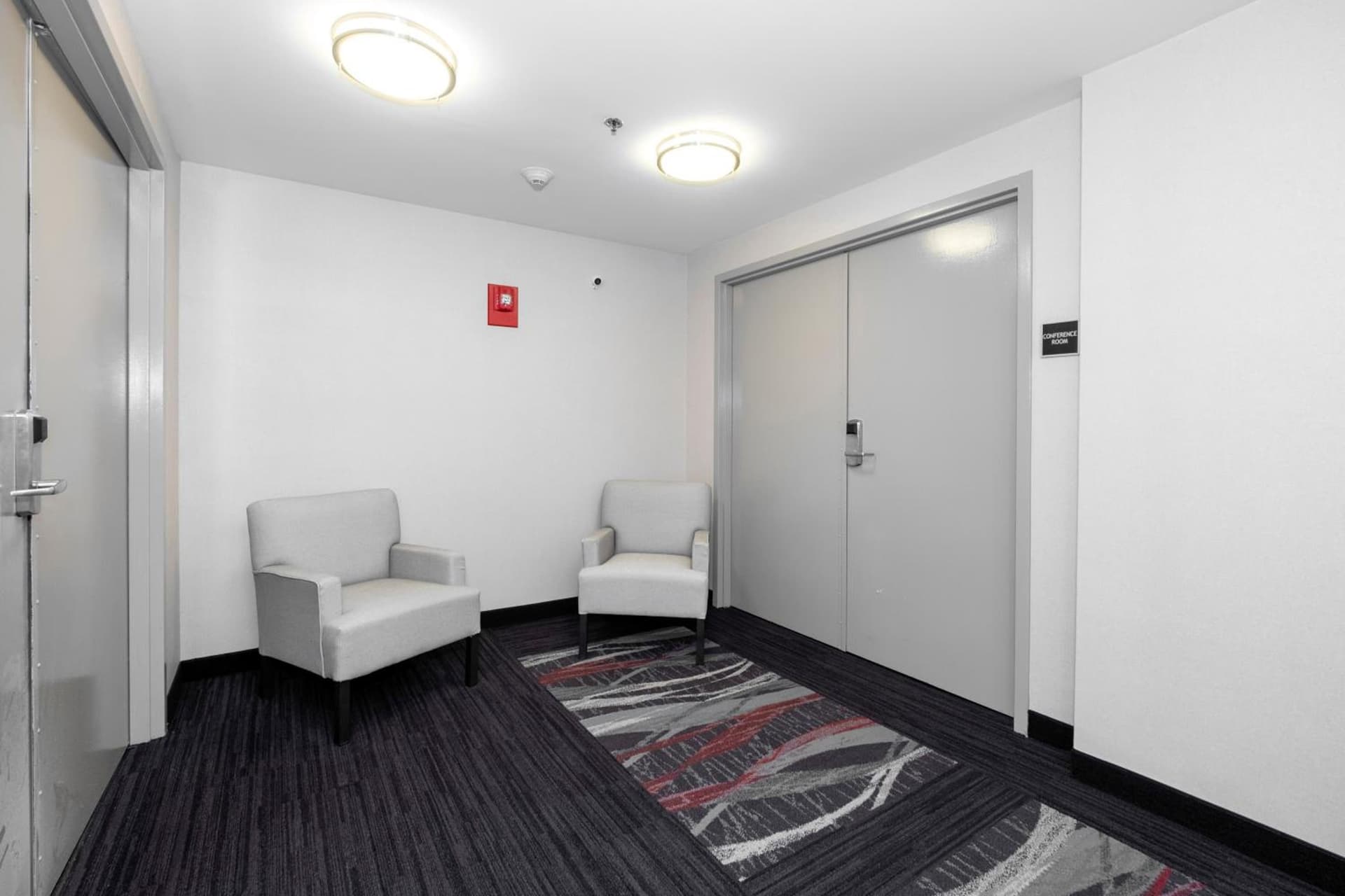 Red Roof Inn PLUS Boston - Mansfield - Foxboro gallery photo in Mansfield, MA — image 46