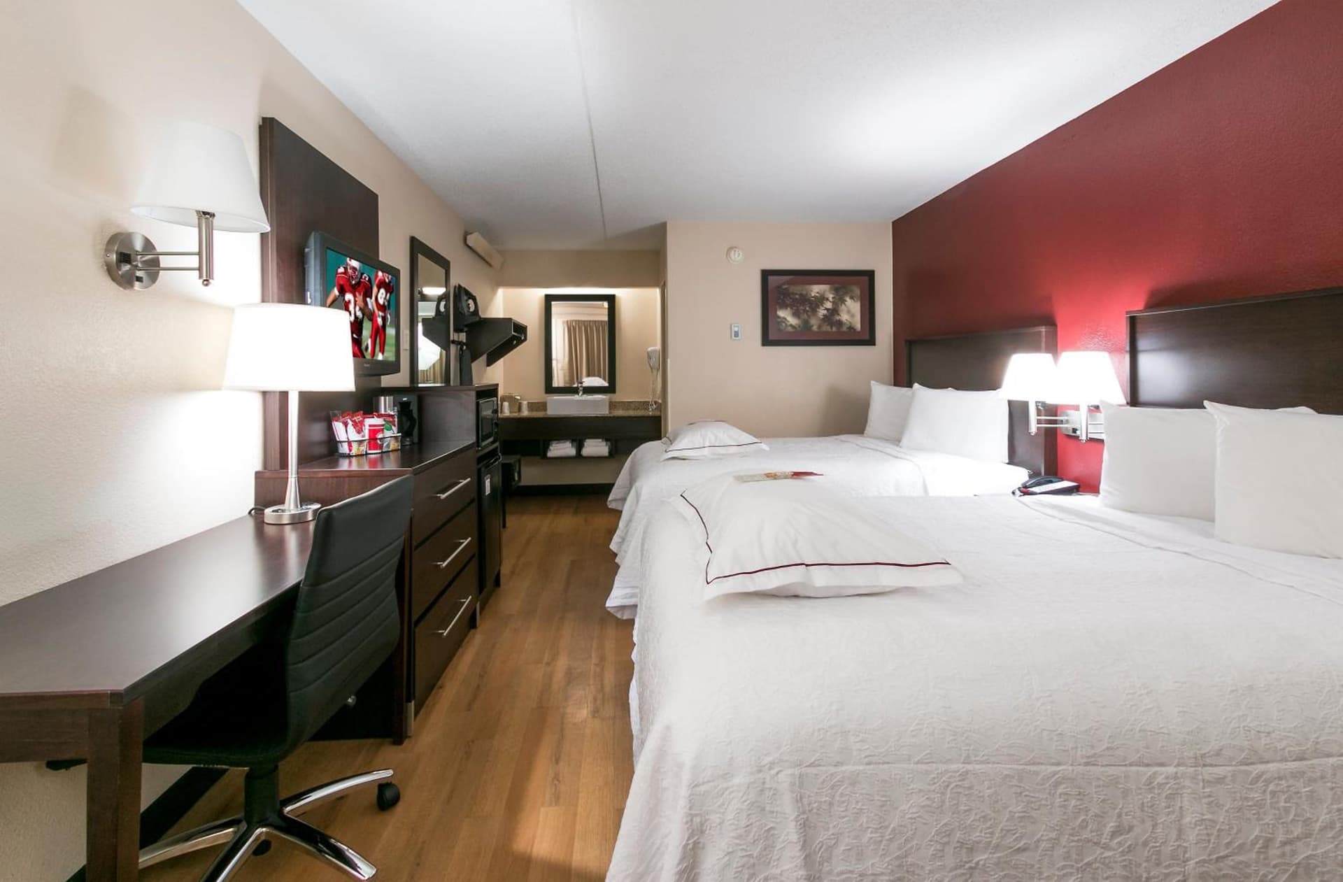 Red Roof Inn PLUS Chicago - Hoffman Estates gallery photo in Hoffman Estates, IL — image 21