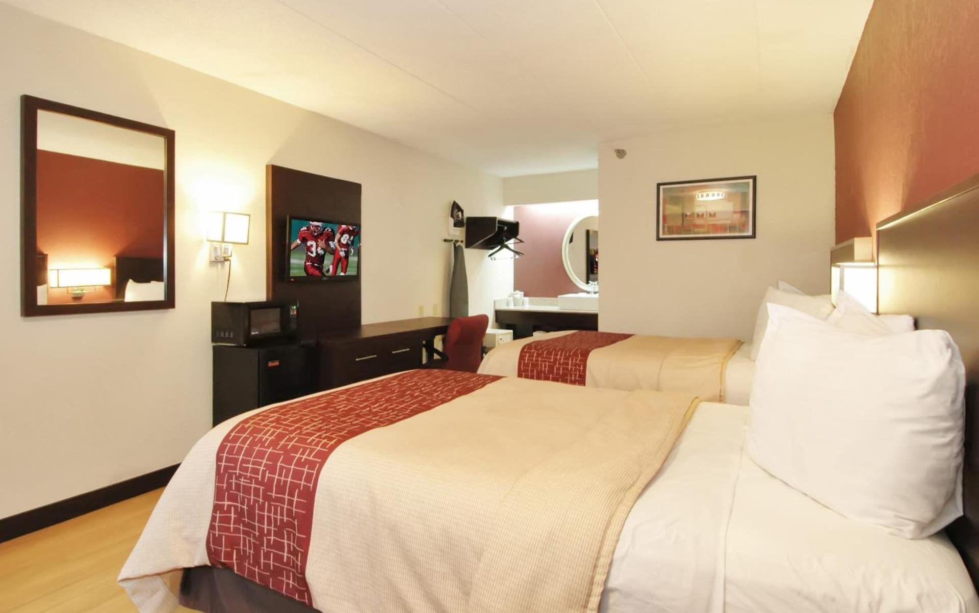 Red Roof Inn PLUS Chicago - Hoffman Estates gallery photo in Hoffman Estates, IL — image 22