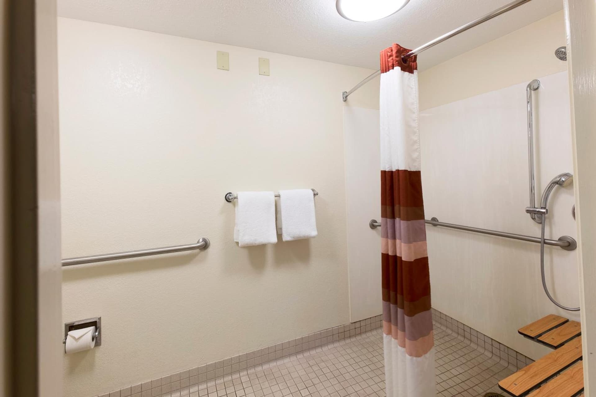 Red Roof Inn PLUS+ West Springfield gallery photo in Springfield, MA — image 8