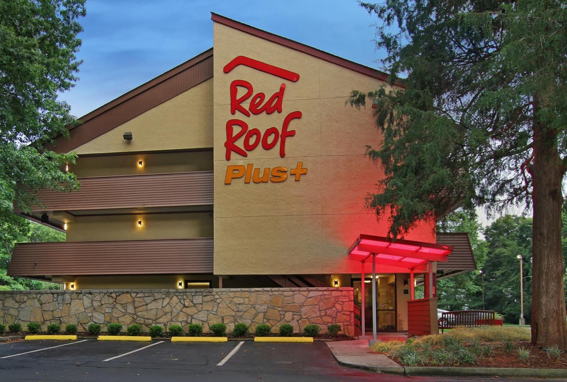 Red Roof Inn PLUS+ Atlanta - Buckhead — hotel in Atlanta, Georgia