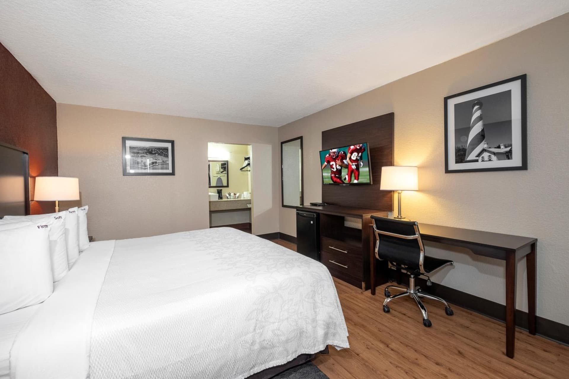 Red Roof Inn PLUS+ St. Augustine gallery photo in St. Augustine, FL — image 16