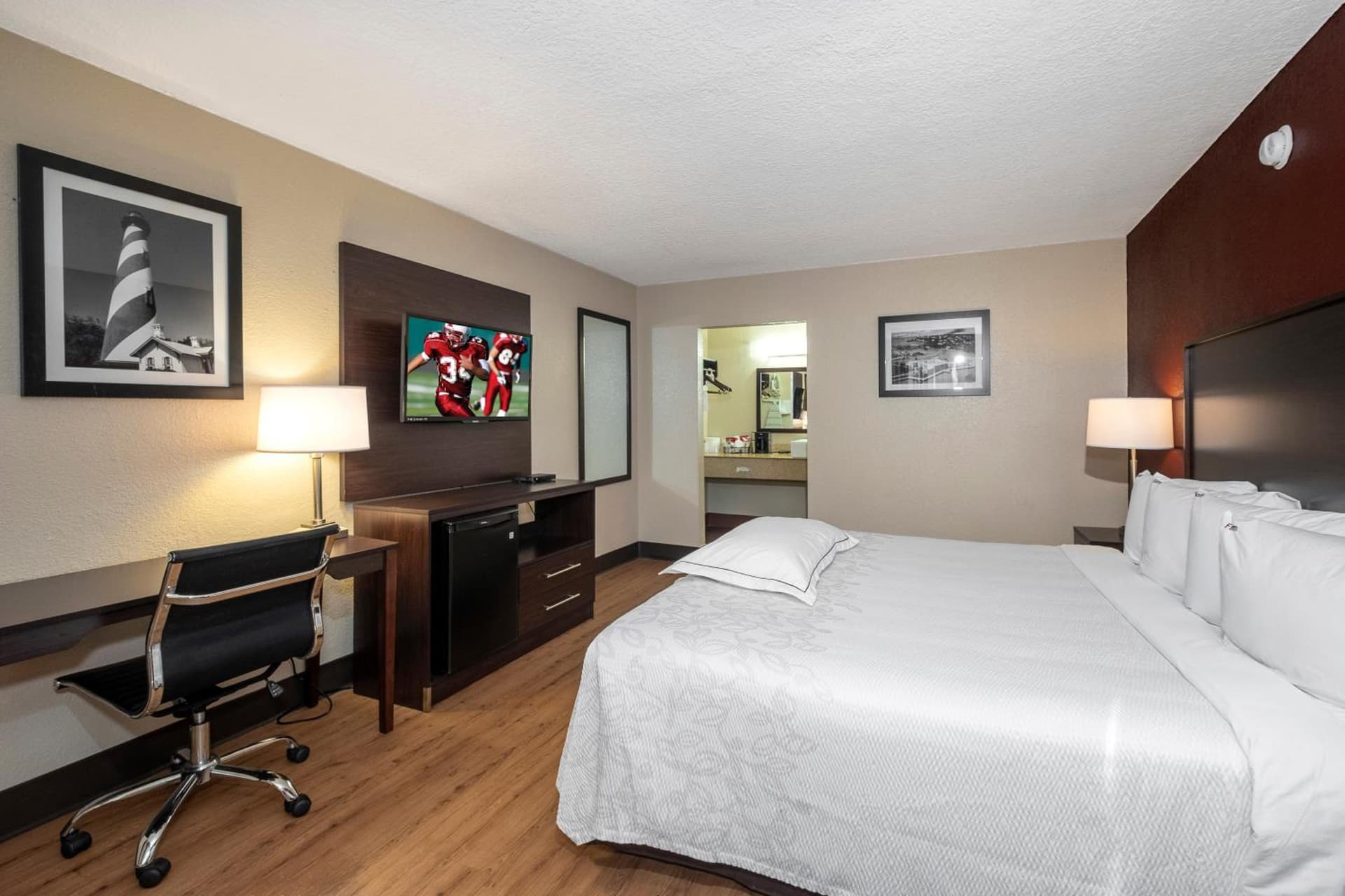 Red Roof Inn PLUS+ St. Augustine gallery photo in St. Augustine, FL — image 10