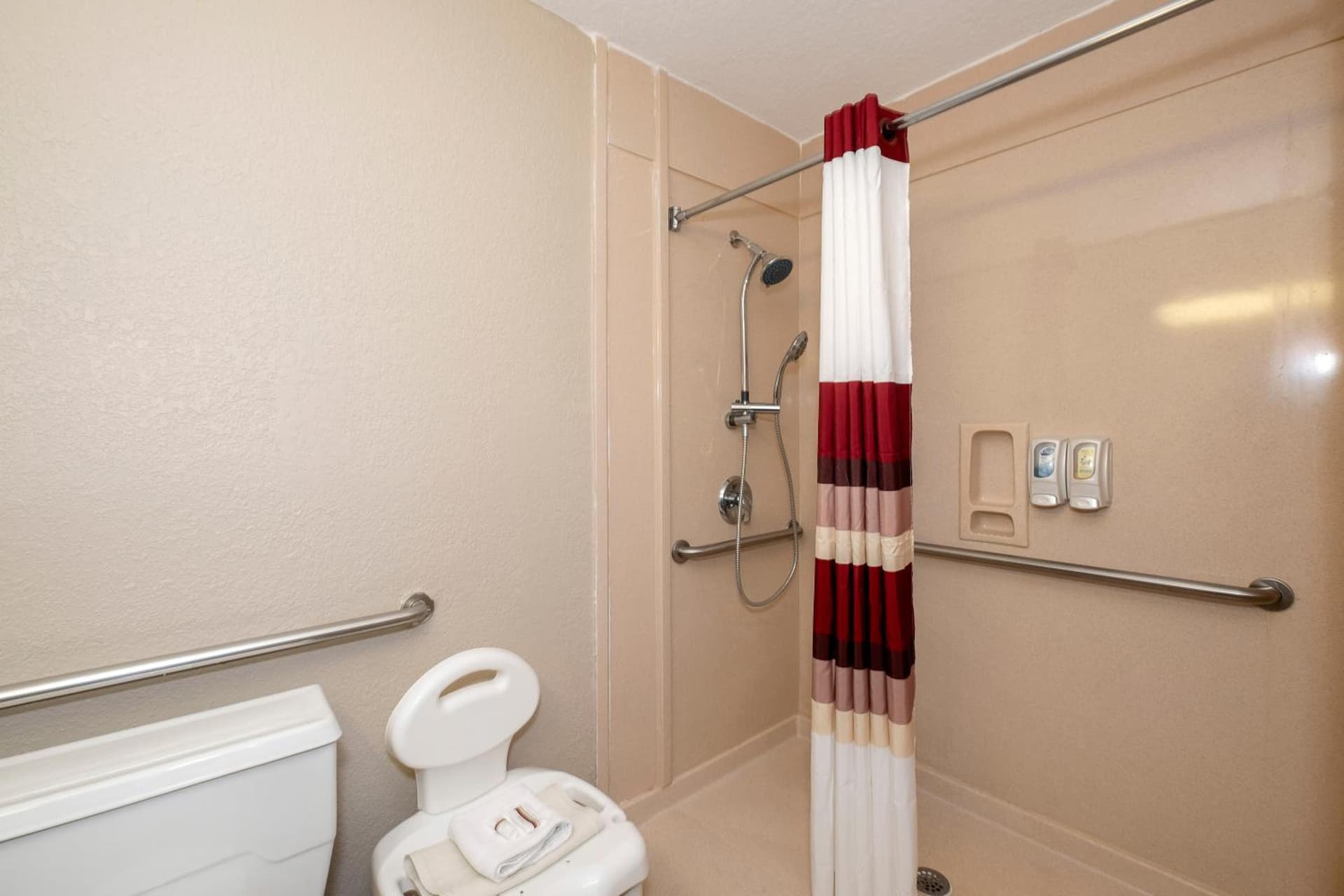 Red Roof Inn PLUS+ St. Augustine gallery photo in St. Augustine, FL — image 15