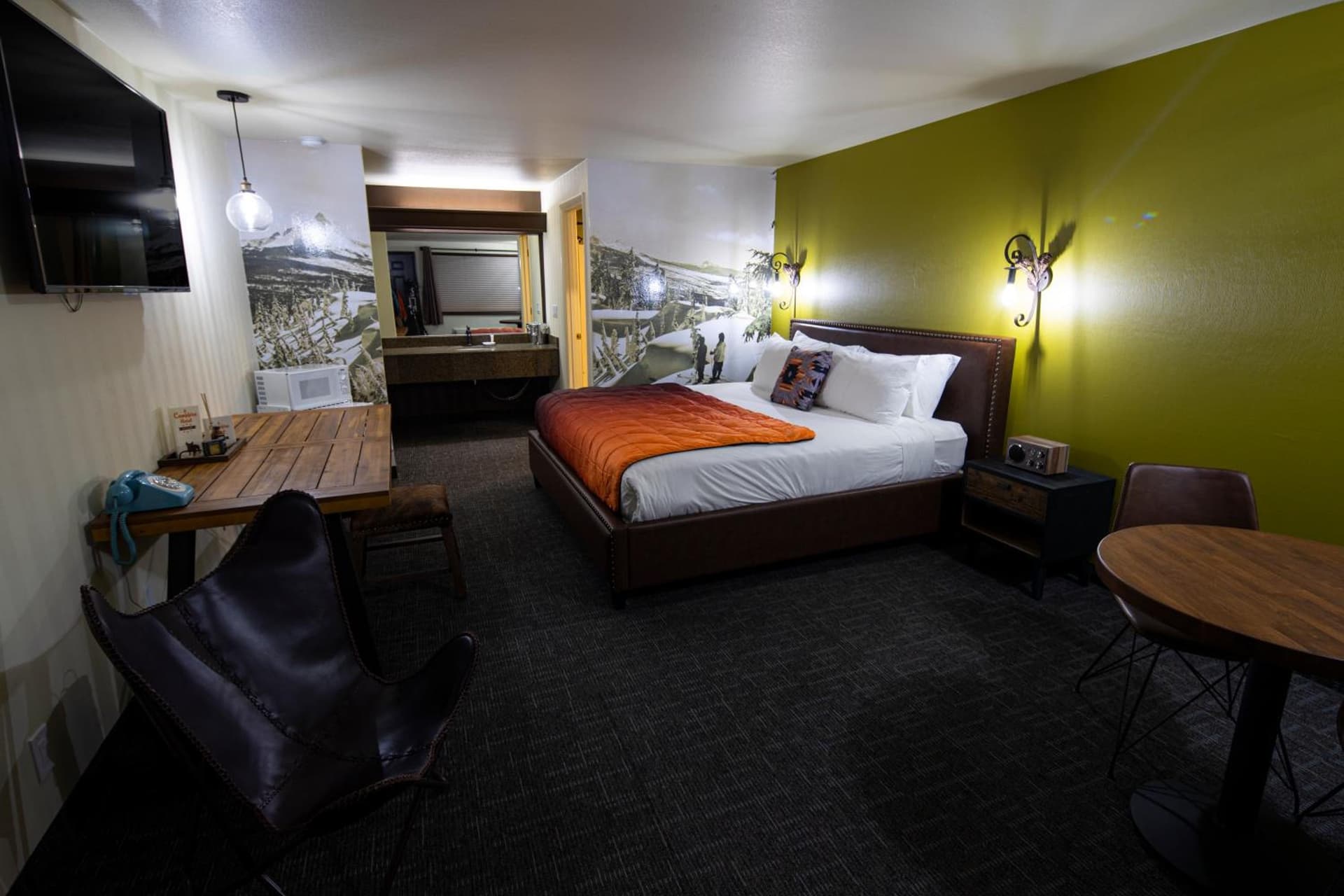 Campfire Hotel gallery photo in Bend, OR — image 23