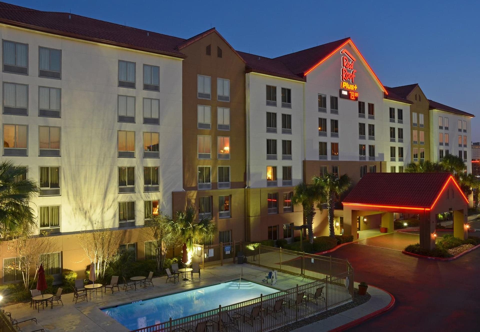 Red Roof Inn PLUS+ San Antonio Downtown - Riverwalk exterior or lobby in San Antonio, TX — main listing photo