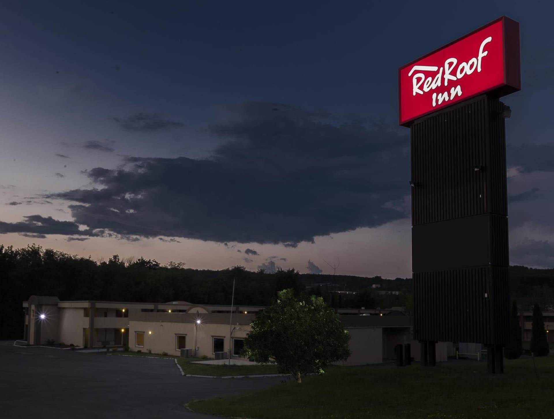 Red Roof Inn Clearfield property views in Clearfield, PA — gallery photo 3