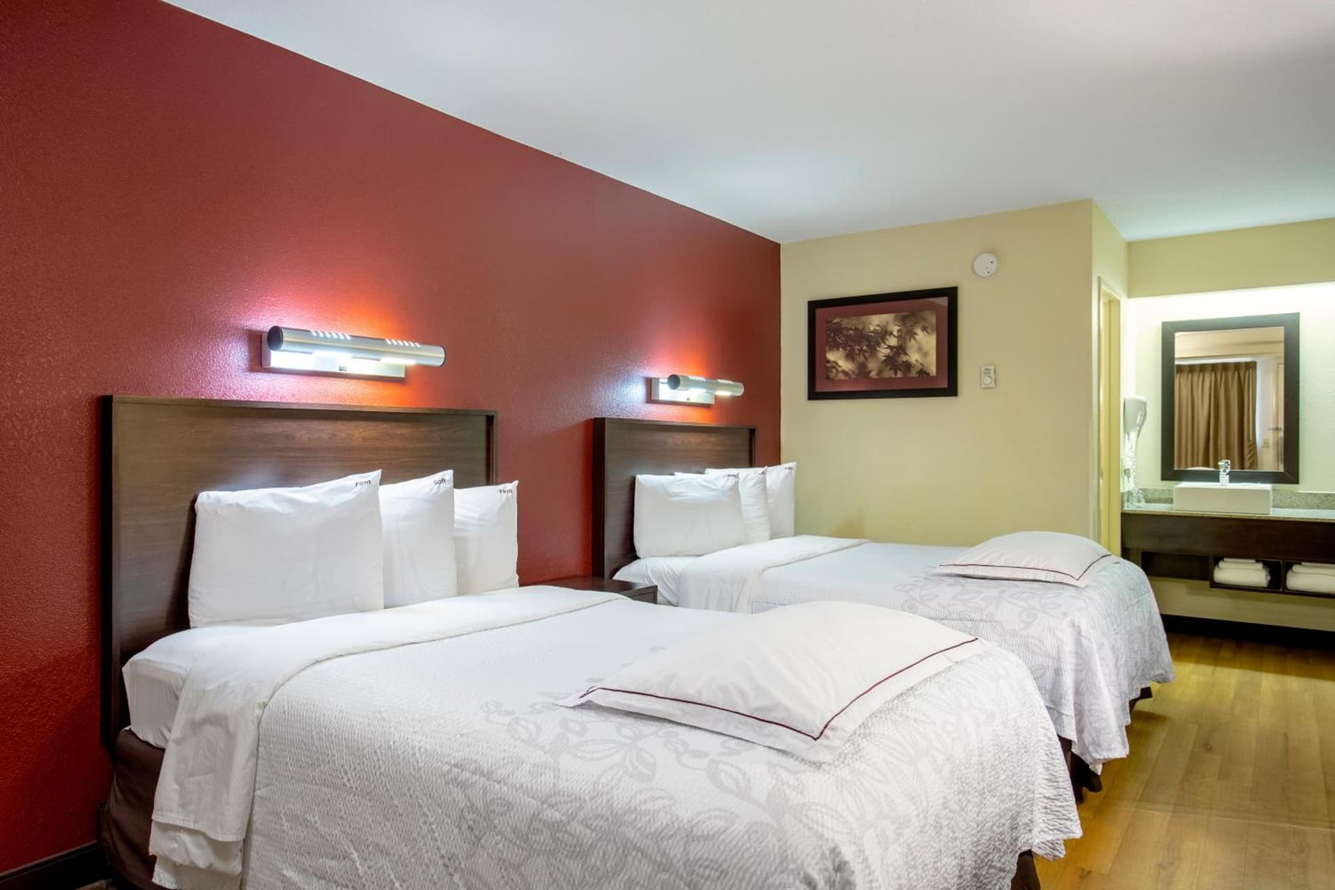 Red Roof Inn PLUS+ Statesville gallery photo in Statesville, NC — image 27