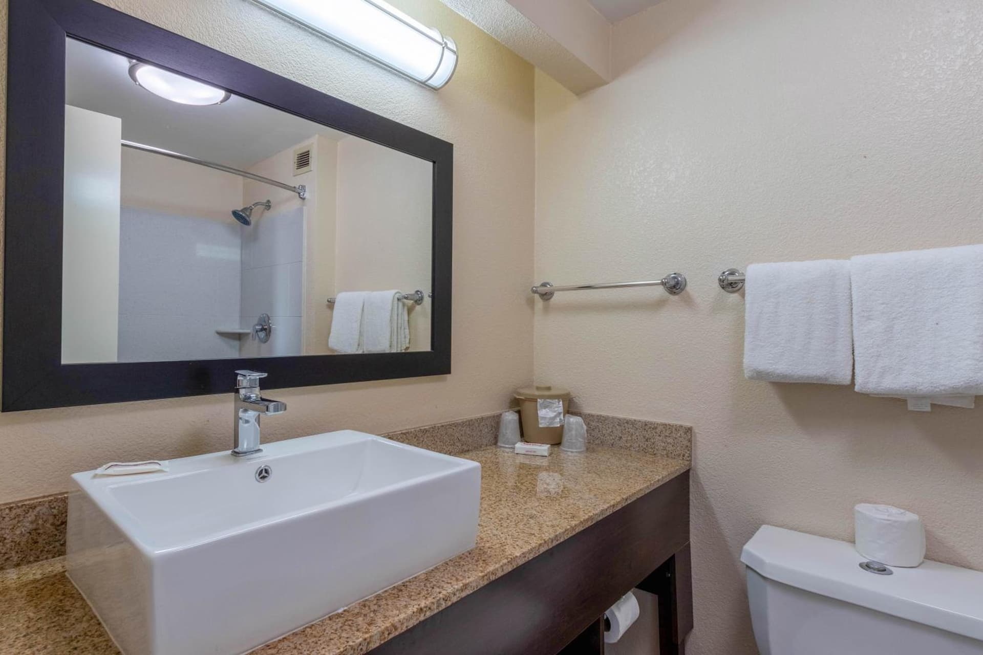 Red Roof Inn PLUS+ El Paso East gallery photo in El Paso, TX — image 19