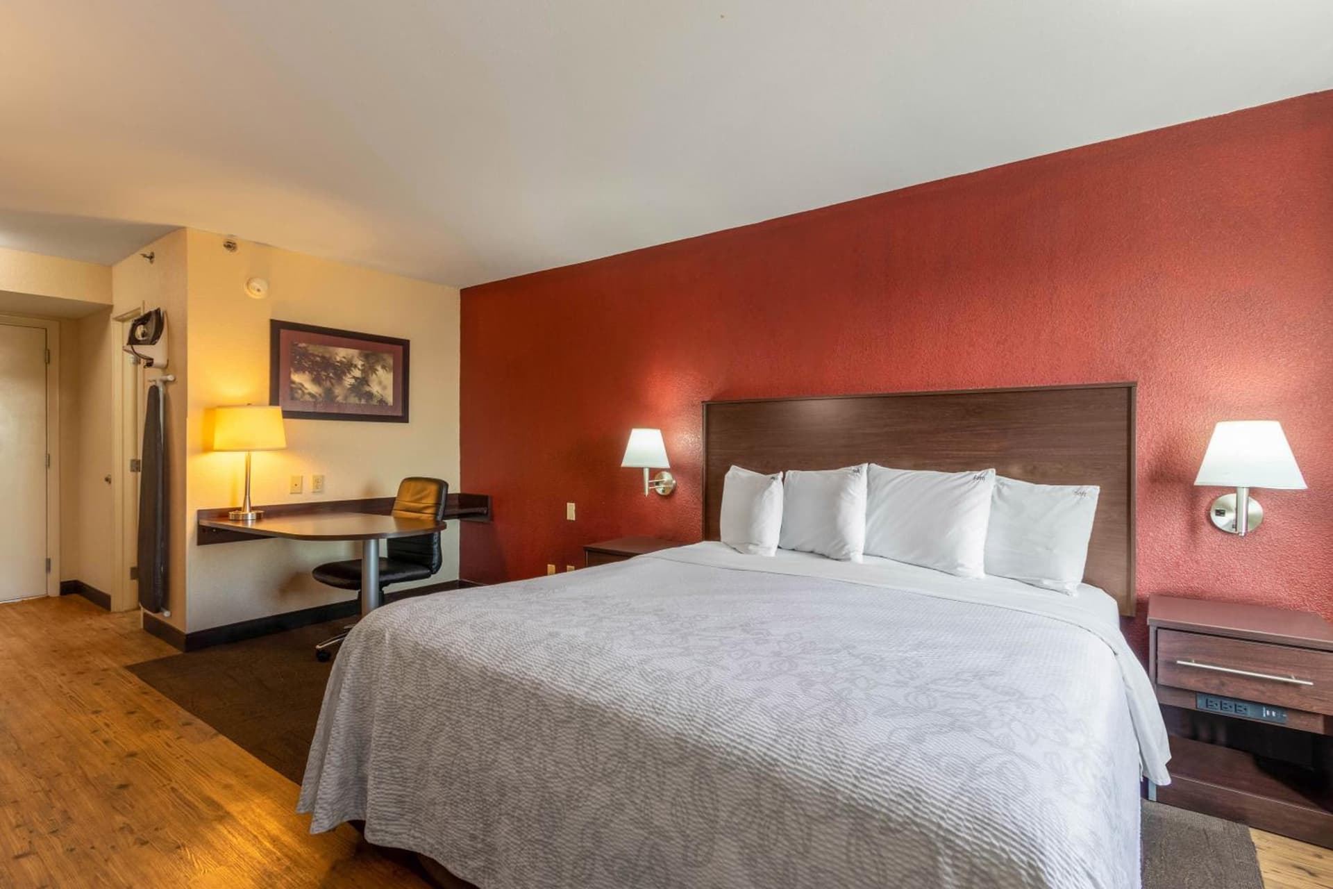 Red Roof Inn PLUS+ El Paso East gallery photo in El Paso, TX — image 14