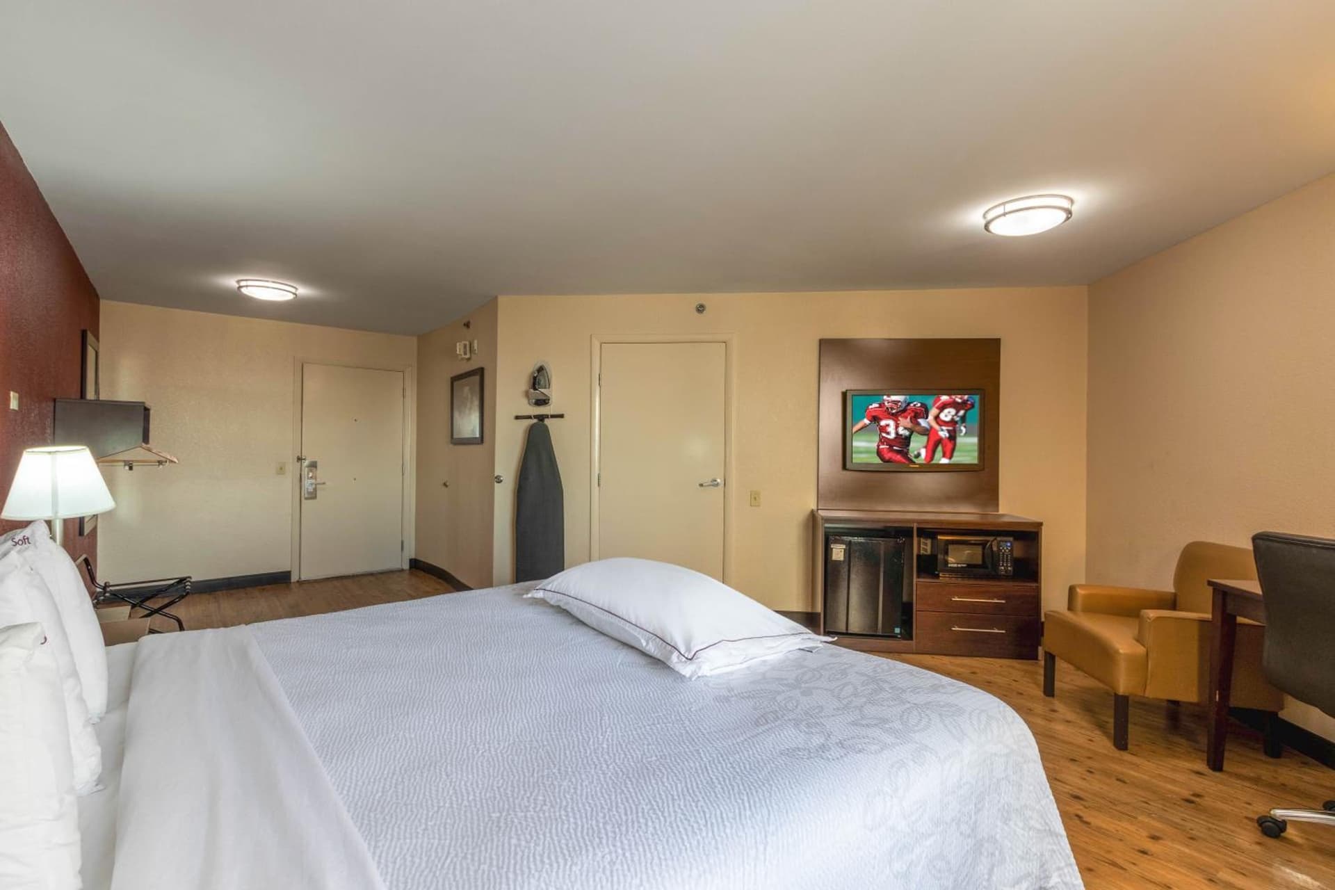 Red Roof Inn PLUS+ El Paso East gallery photo in El Paso, TX — image 4