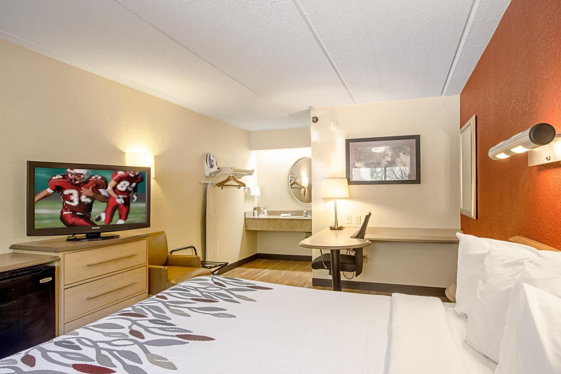 Red Roof Inn Charleston - Kanawha City, WV gallery photo in Charleston, WV — image 15