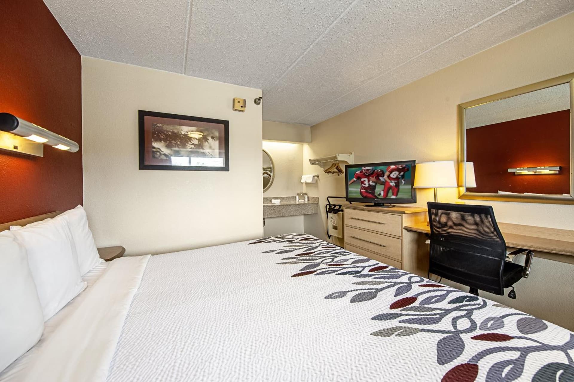 Red Roof Inn Charleston - Kanawha City, WV gallery photo in Charleston, WV — image 8