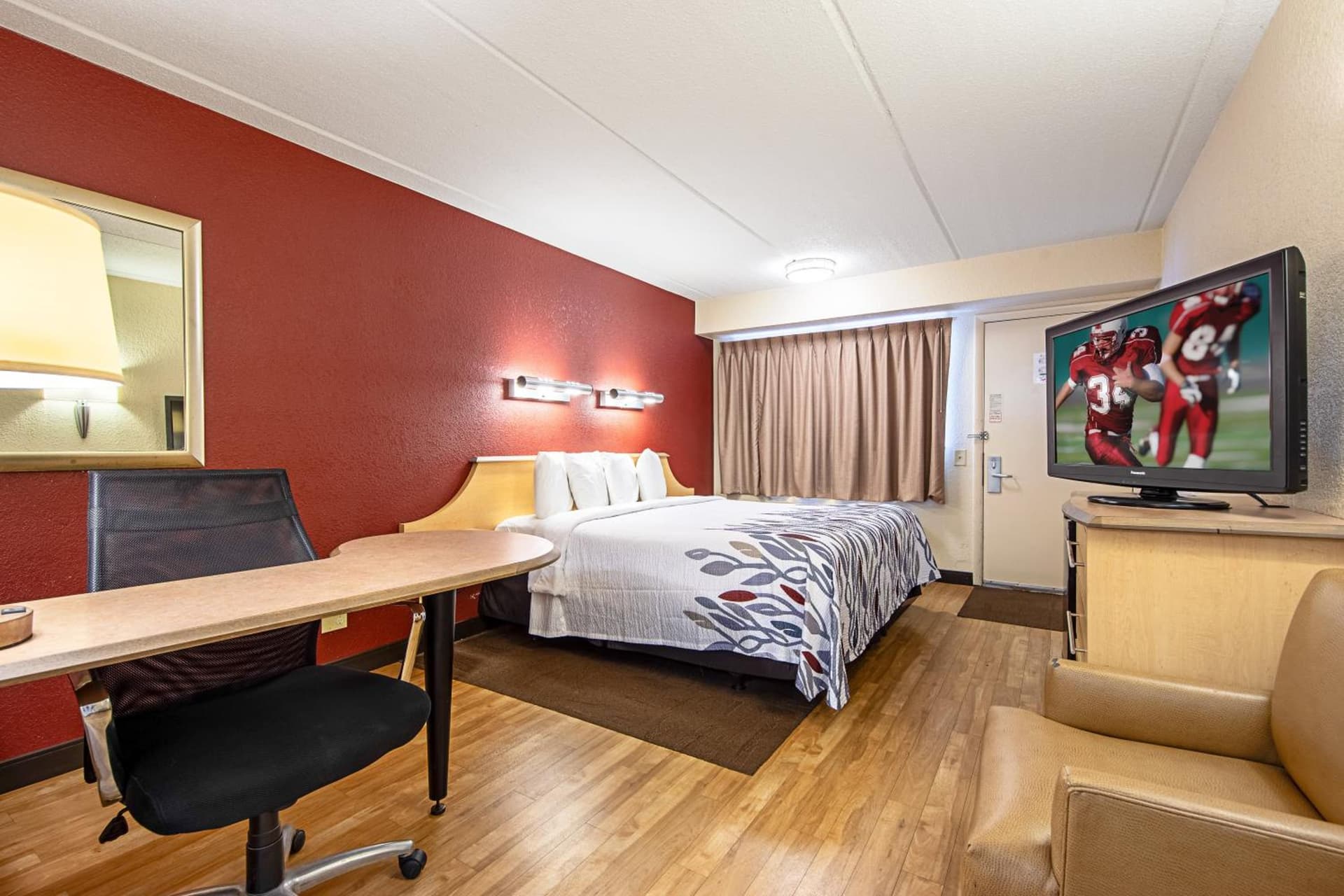Red Roof Inn Charleston - Kanawha City, WV gallery photo in Charleston, WV — image 21