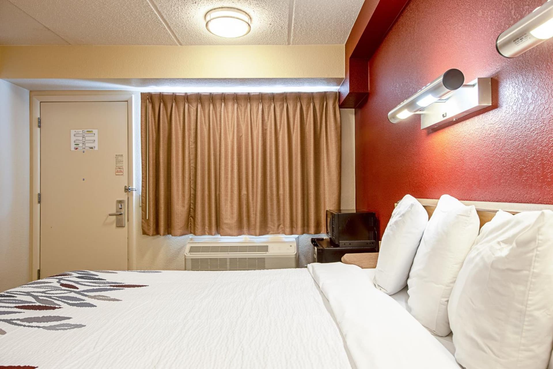 Red Roof Inn Charleston - Kanawha City, WV gallery photo in Charleston, WV — image 5