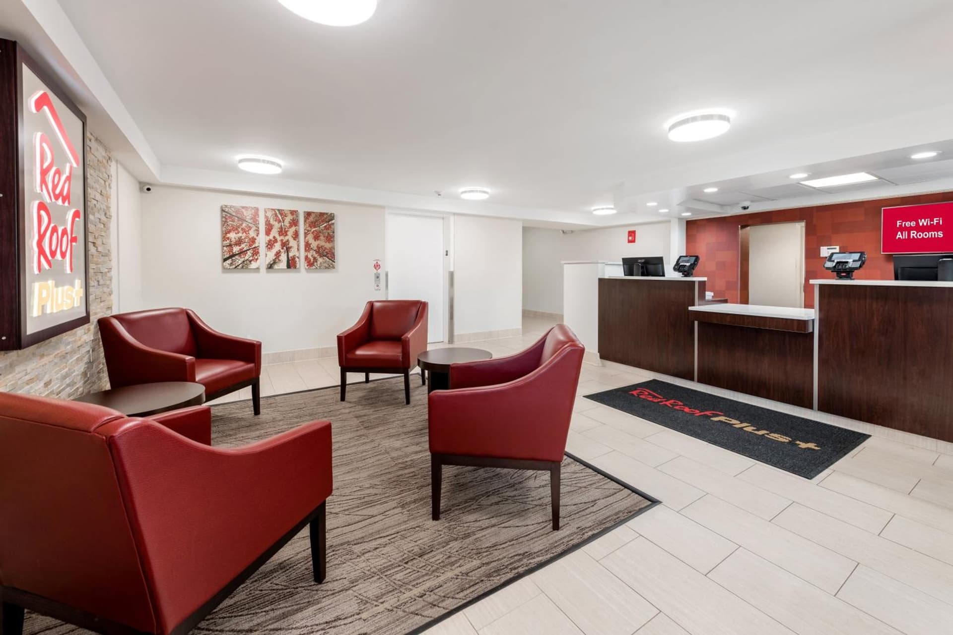 Red Roof Inn PLUS+ Columbus - Worthington gallery photo in Columbus, OH — image 29