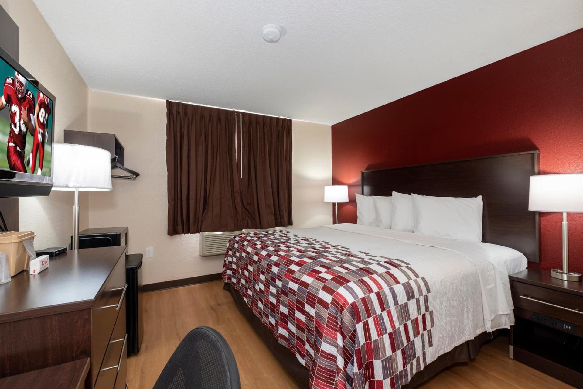 Red Roof Inn Norfolk - Portsmouth gallery photo in Portsmouth, VA — image 27
