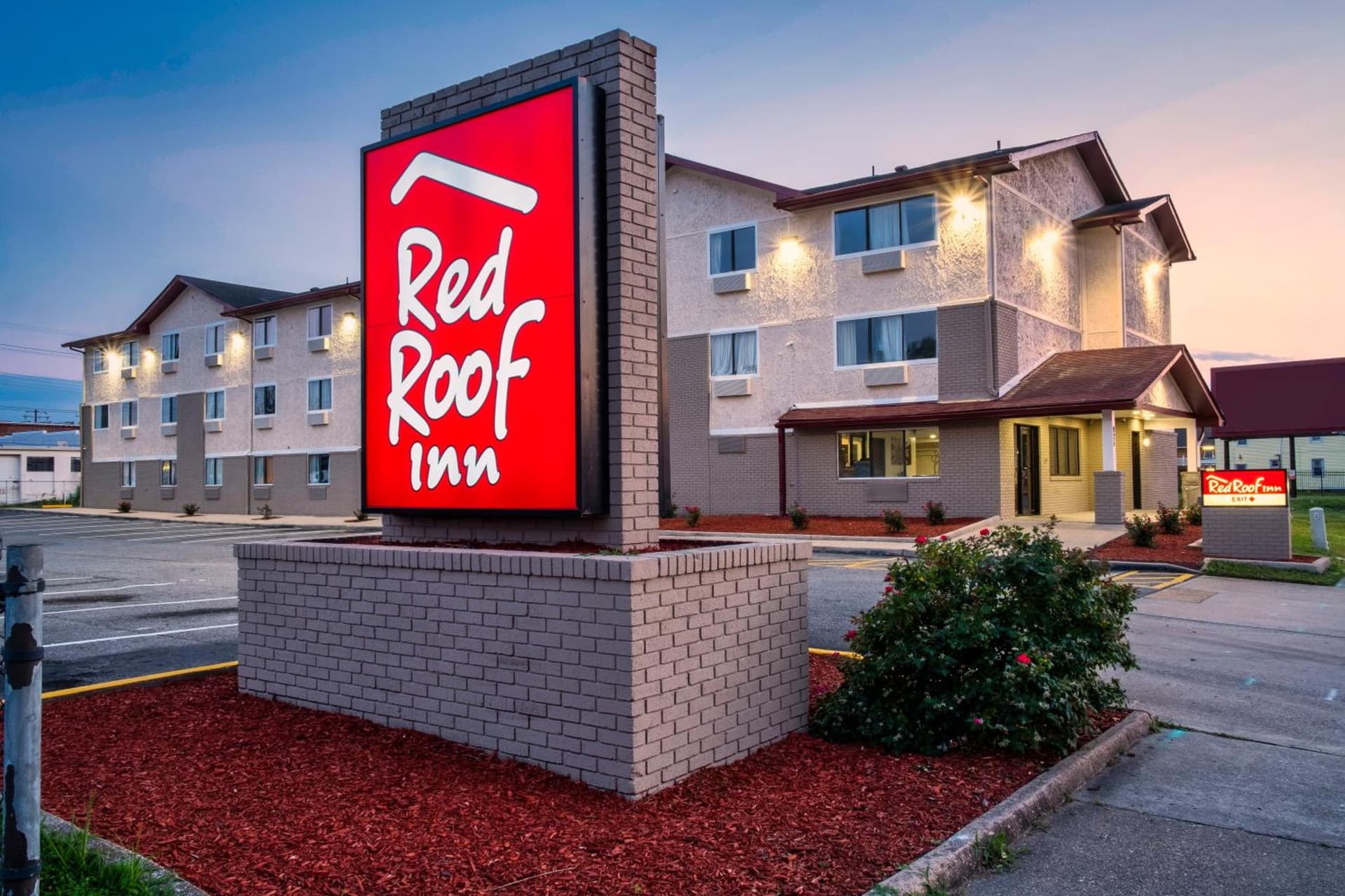 Red Roof Inn Norfolk - Portsmouth gallery photo in Portsmouth, VA — image 10