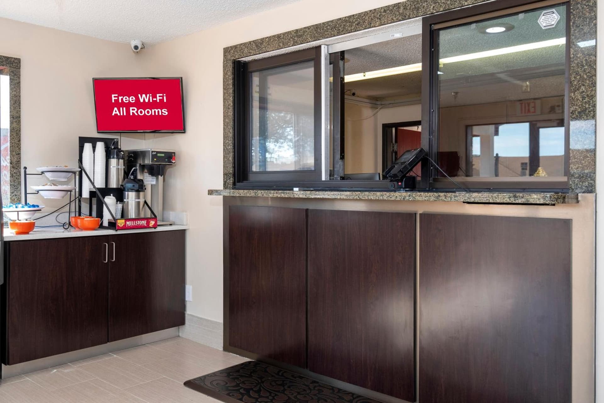 Red Roof Inn Norfolk - Portsmouth gallery photo in Portsmouth, VA — image 15