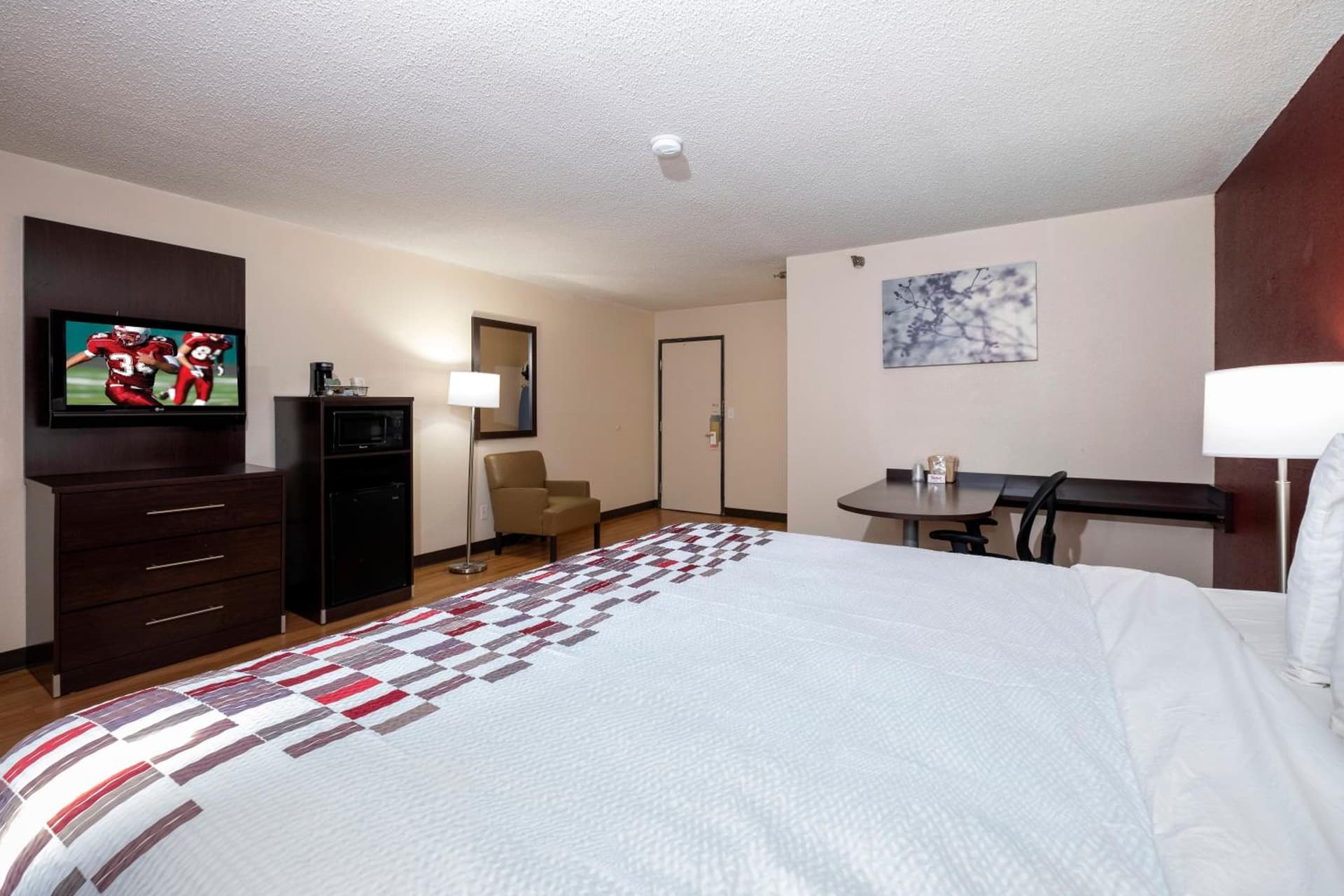 Red Roof Inn Norfolk - Portsmouth gallery photo in Portsmouth, VA — image 25