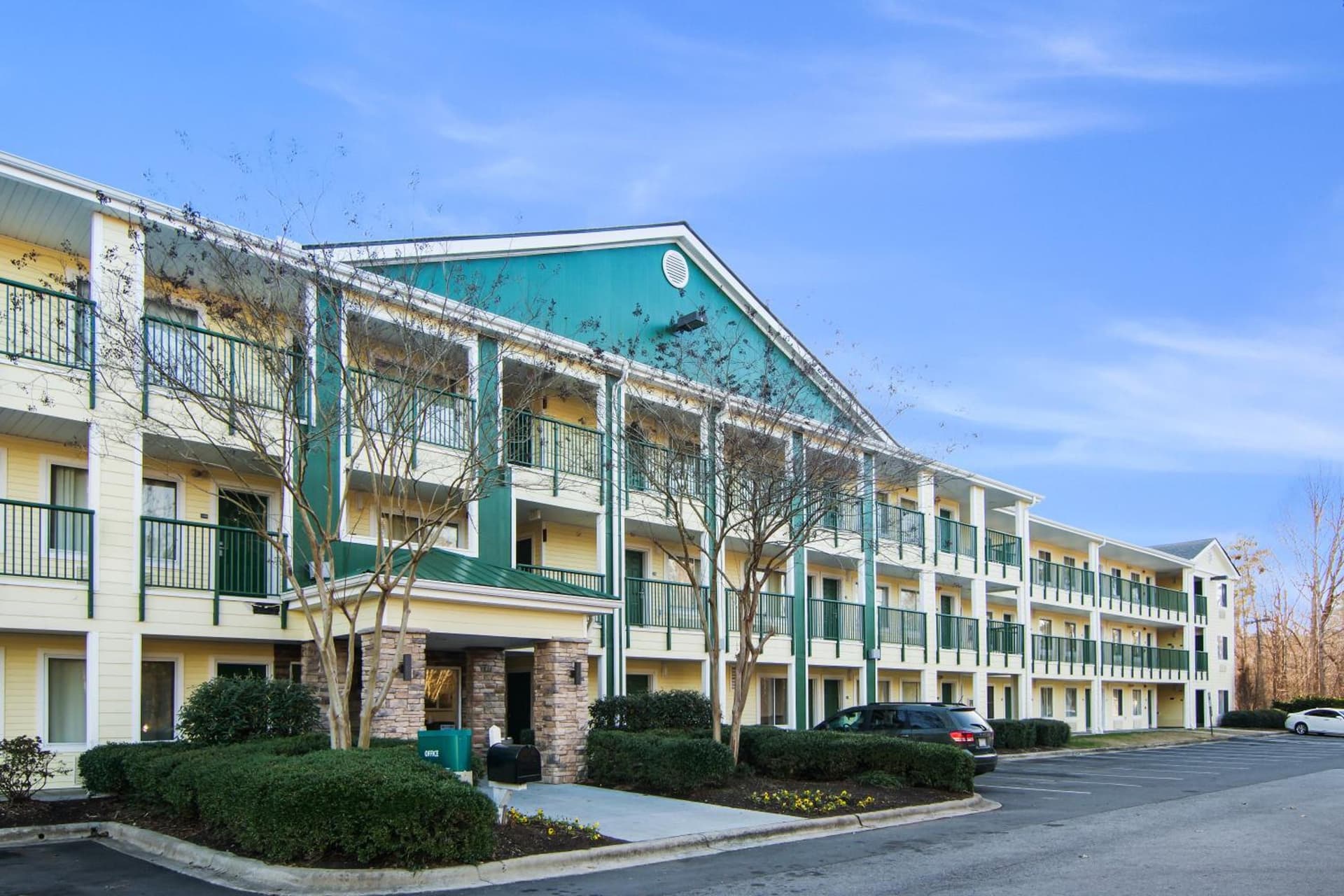 Suburban Studios Durham-Raleigh — hotel in Durham, North Carolina