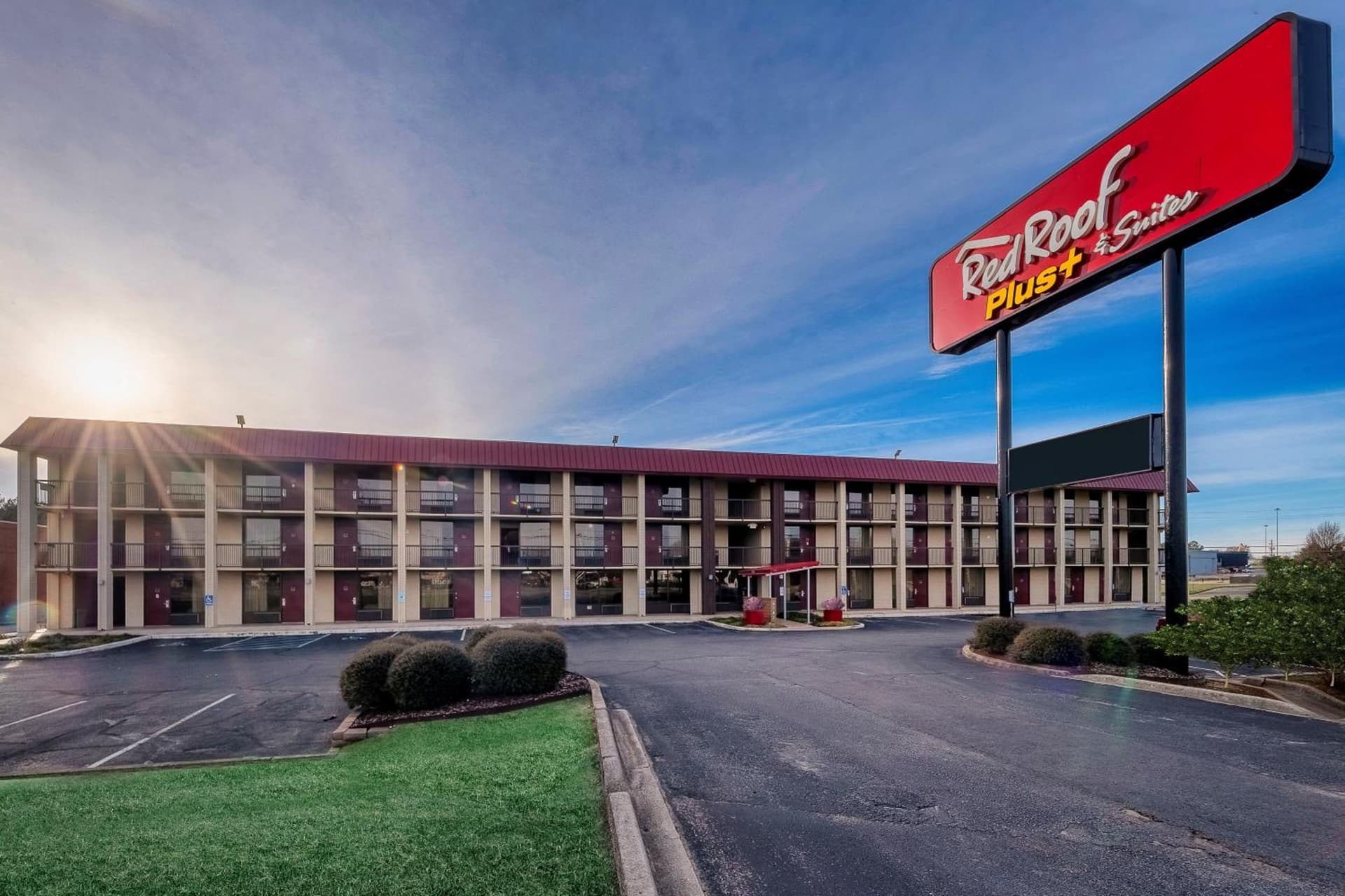 Red Roof Inn PLUS+ Huntsville – Madison featured exterior or lobby in Madison, AL — similar hotel