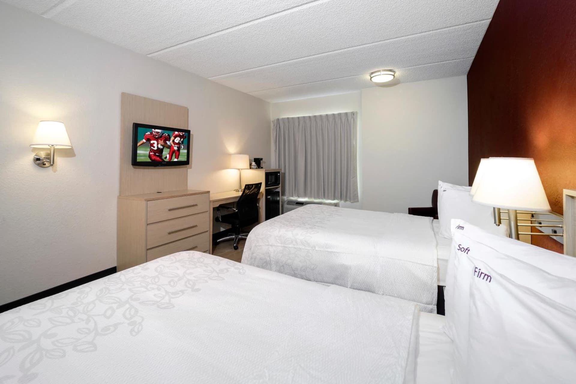 Red Roof Inn PLUS + Gainesville gallery photo in Gainesville, FL — image 48