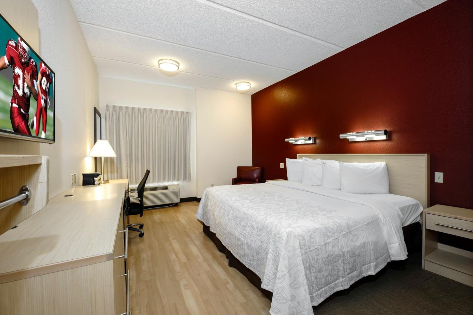 Red Roof Inn PLUS + Gainesville gallery photo in Gainesville, FL — image 47