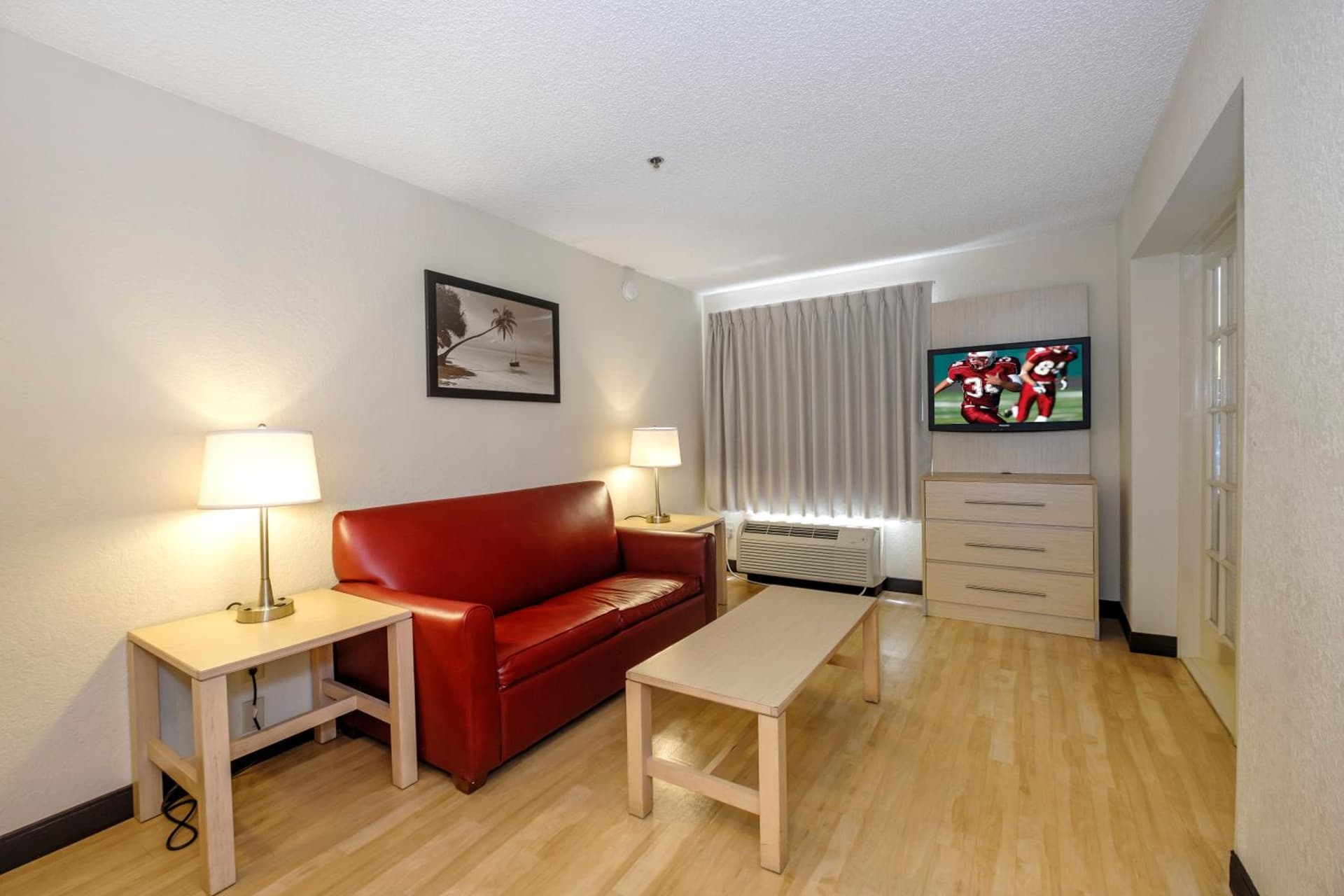 Red Roof Inn PLUS + Gainesville gallery photo in Gainesville, FL — image 27