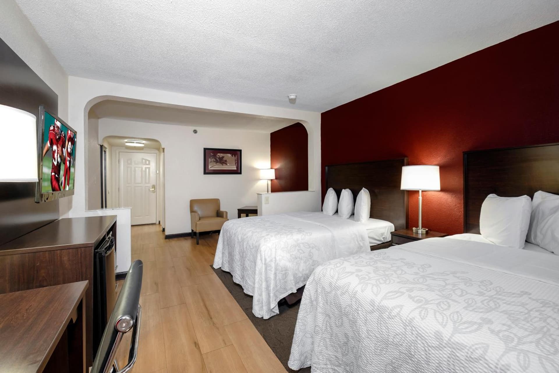 Red Roof Inn PLUS+ & Suites Opelika gallery photo in Opelika, AL — image 48