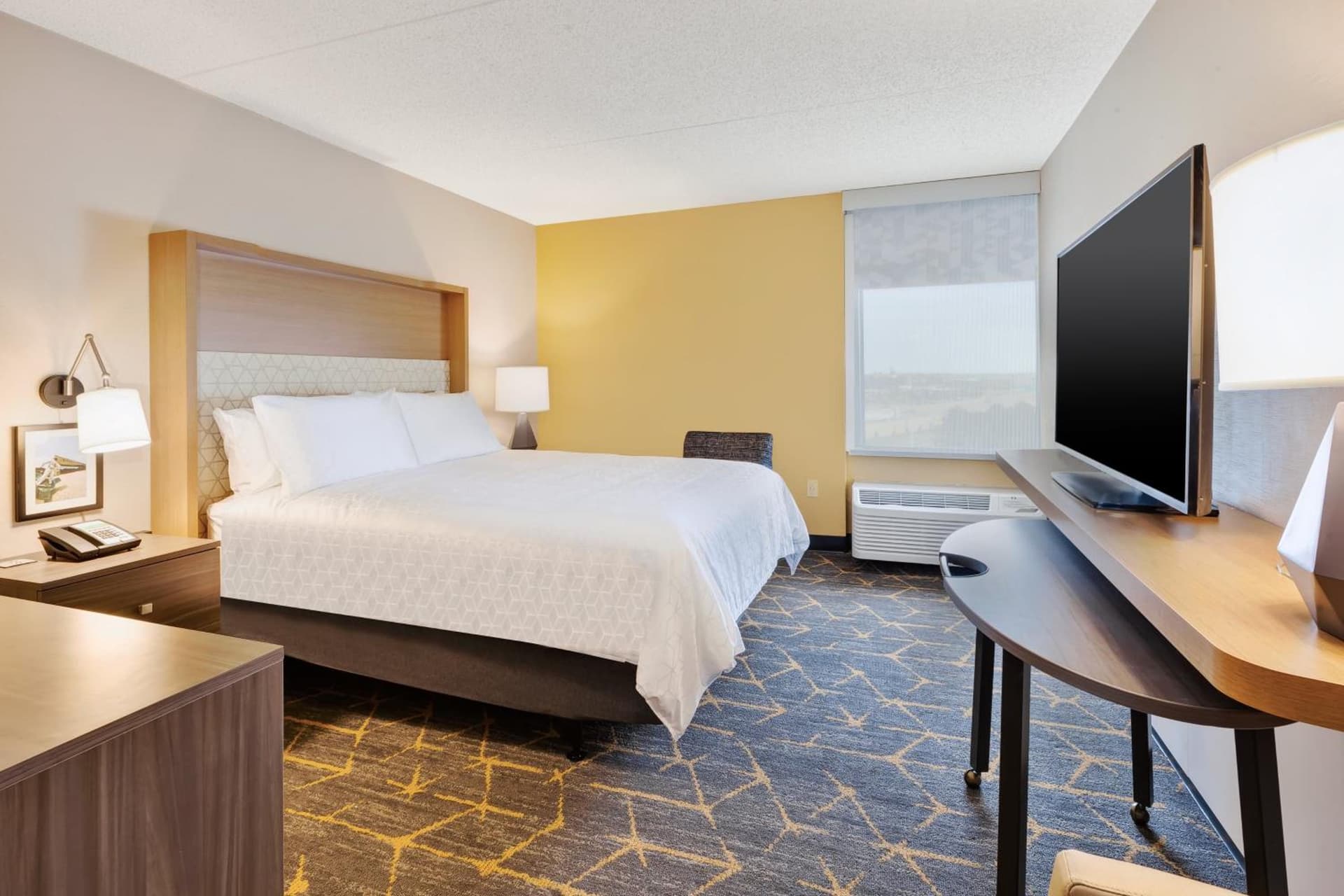 Holiday Inn Grand Rapids Downtown by IHG gallery photo in Grand Rapids, MI — image 106