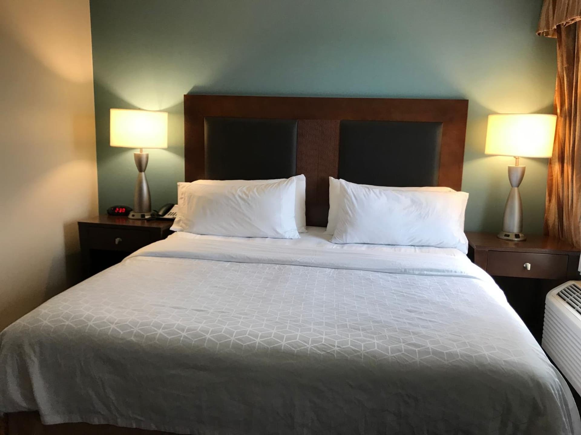 Holiday Inn Express and Suites St. Cloud by IHG gallery photo in Saint Cloud, MN — image 15