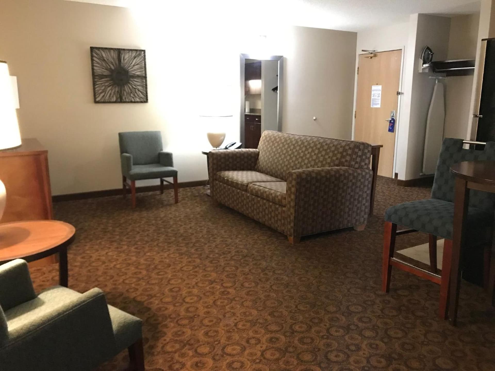 Holiday Inn Express and Suites St. Cloud by IHG gallery photo in Saint Cloud, MN — image 11