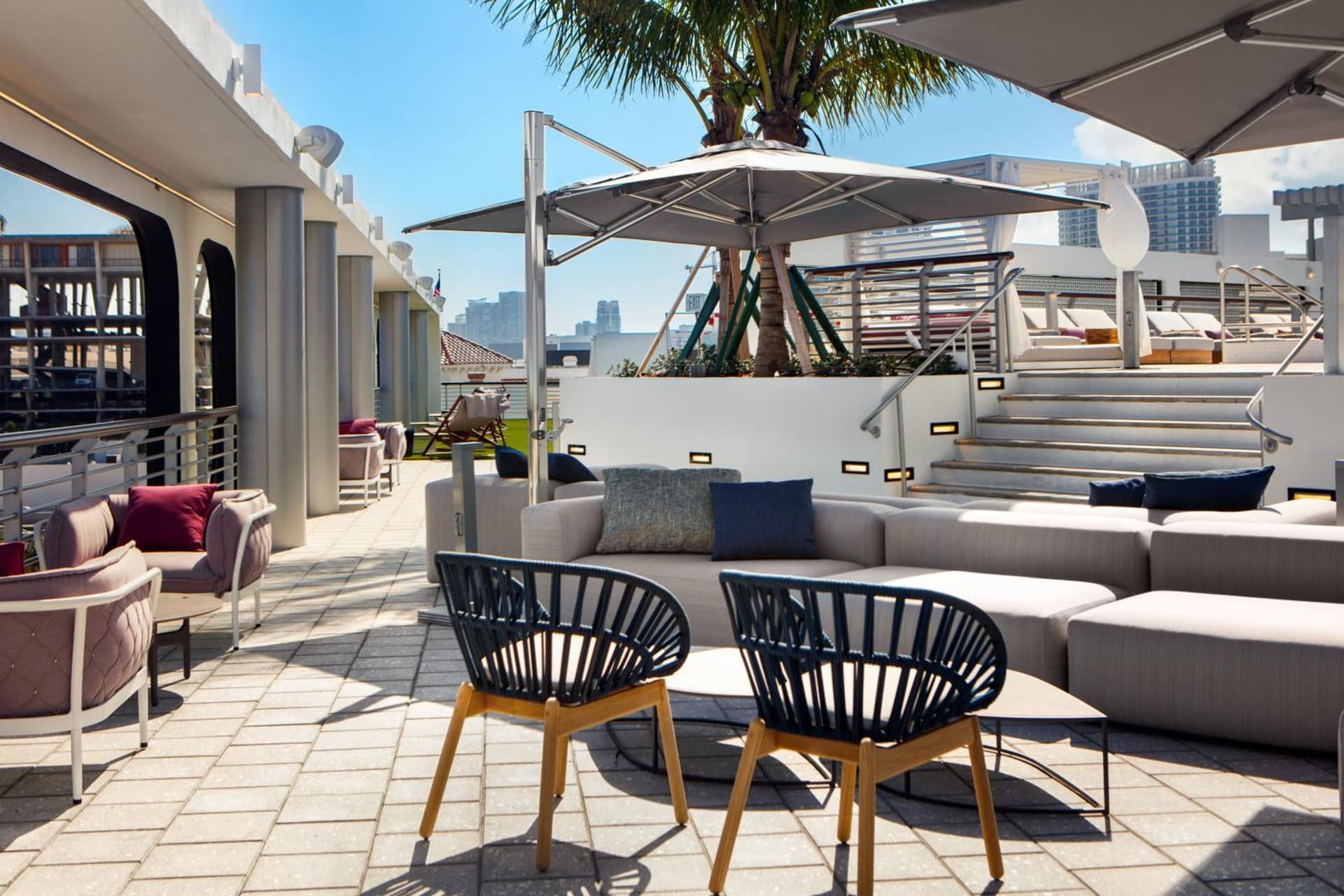 Kimpton - Hotel Palomar South Beach by IHG gallery photo in Miami Beach, FL — image 10