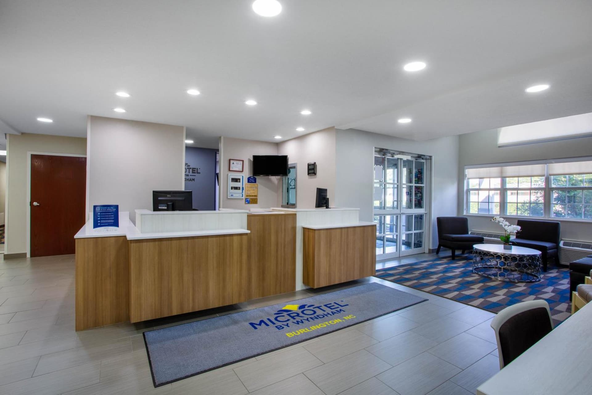 Microtel Inn & Suites by Wyndham Burlington property views in Burlington, NC — gallery photo 3