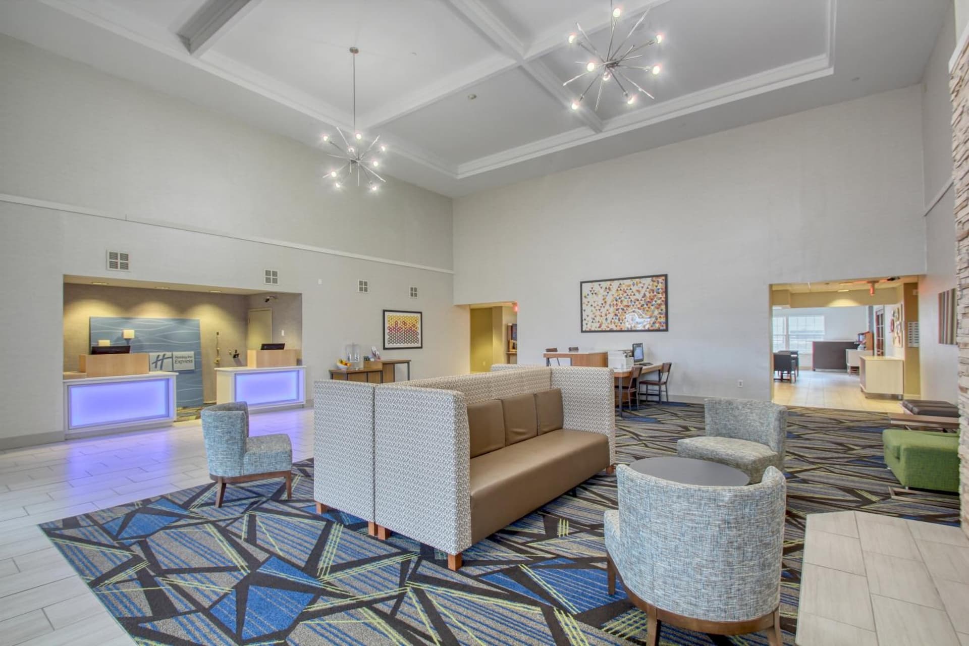 Holiday Inn Express Hotel & Suites Oshkosh by IHG gallery photo in Oshkosh, WI — image 46
