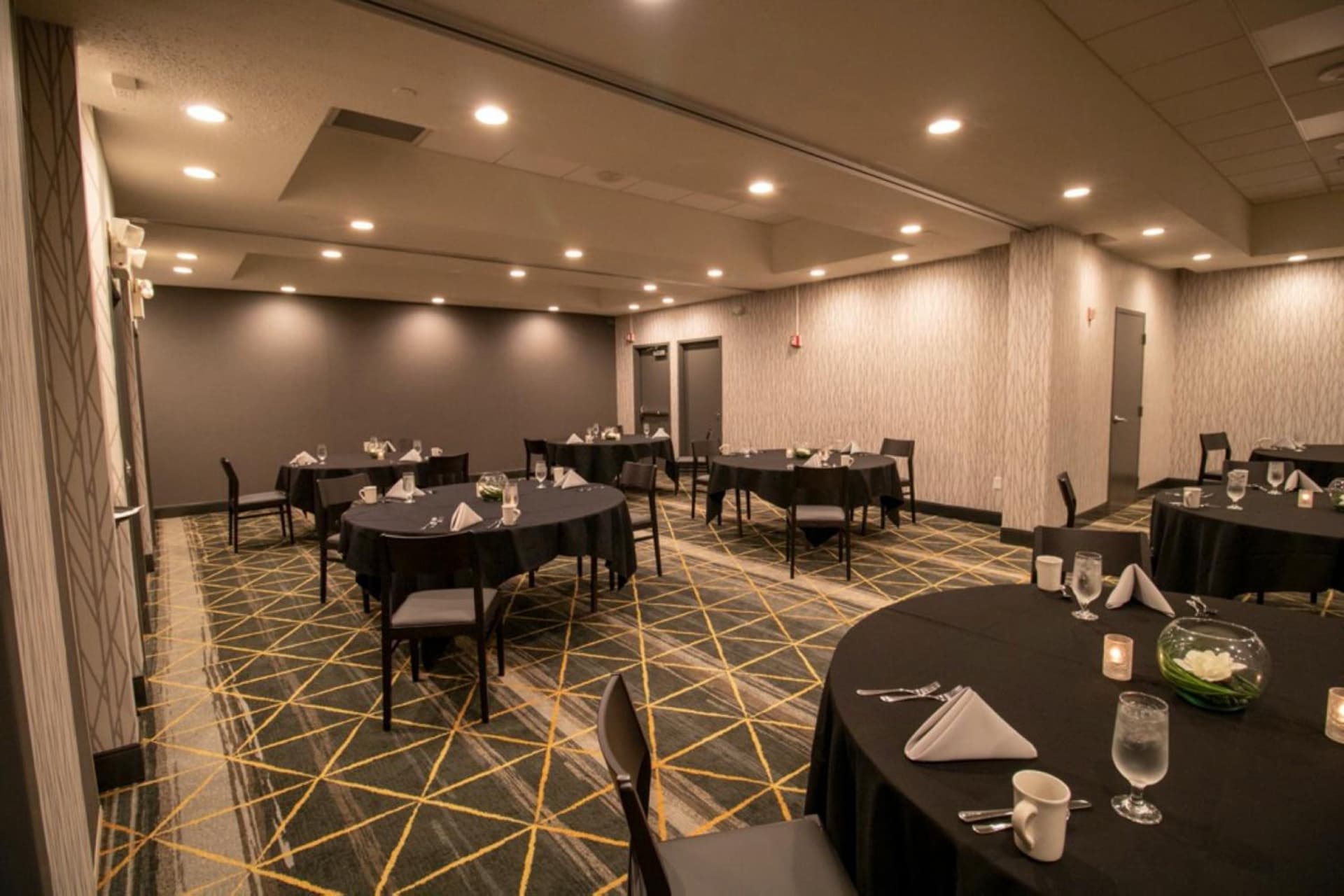 Holiday Inn Grand Rapids Downtown by IHG gallery photo in Grand Rapids, MI — image 81