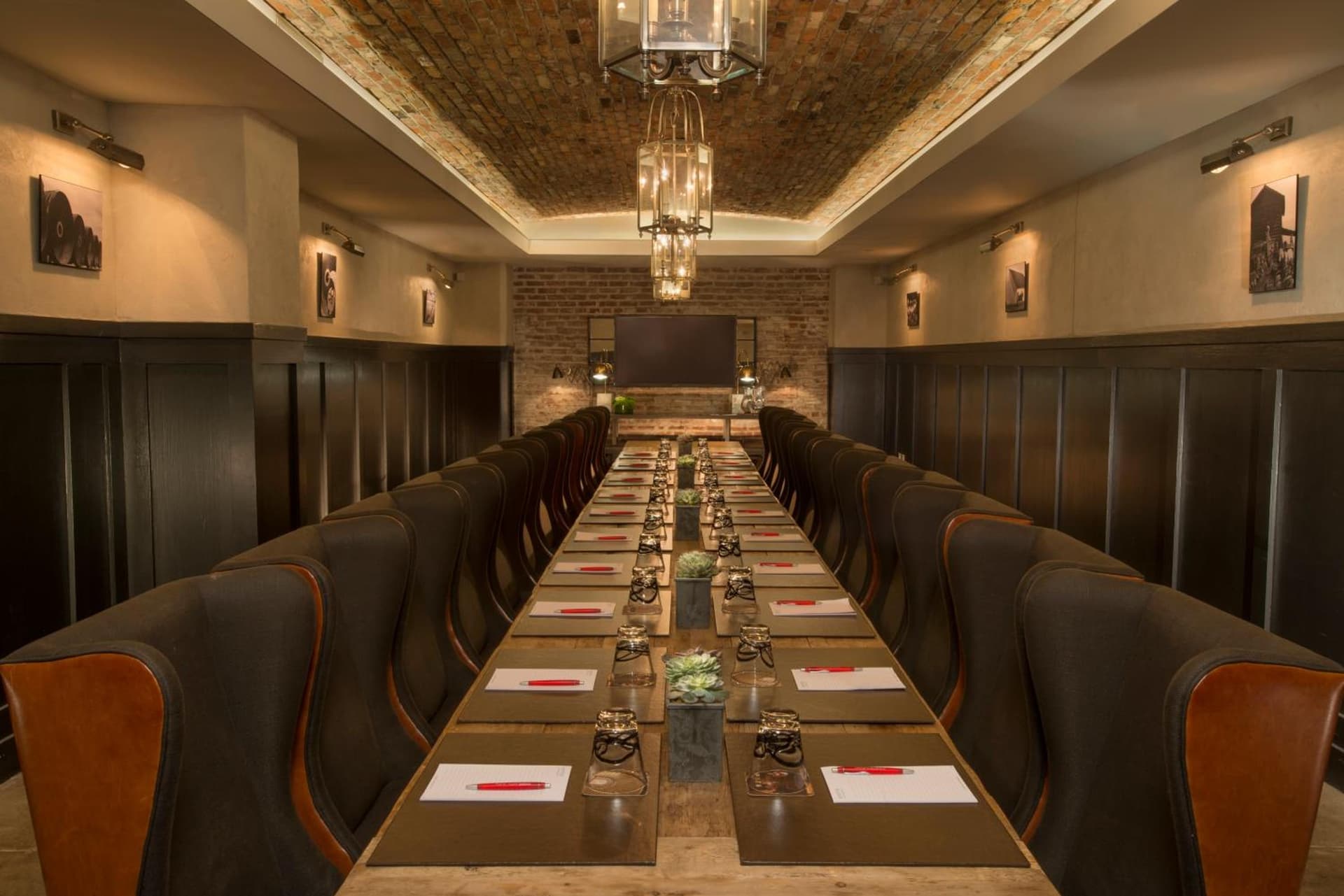 Kimpton Hotel Monaco Philadelphia by IHG gallery photo in Philadelphia, PA — image 15
