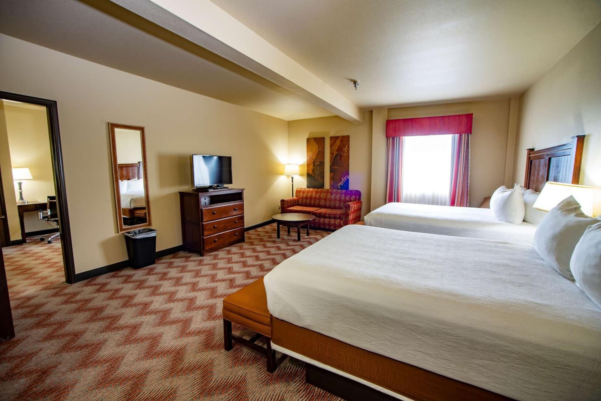 Best Western PLUS Cimarron Hotel & Suites property views in Stillwater, OK — gallery photo 3