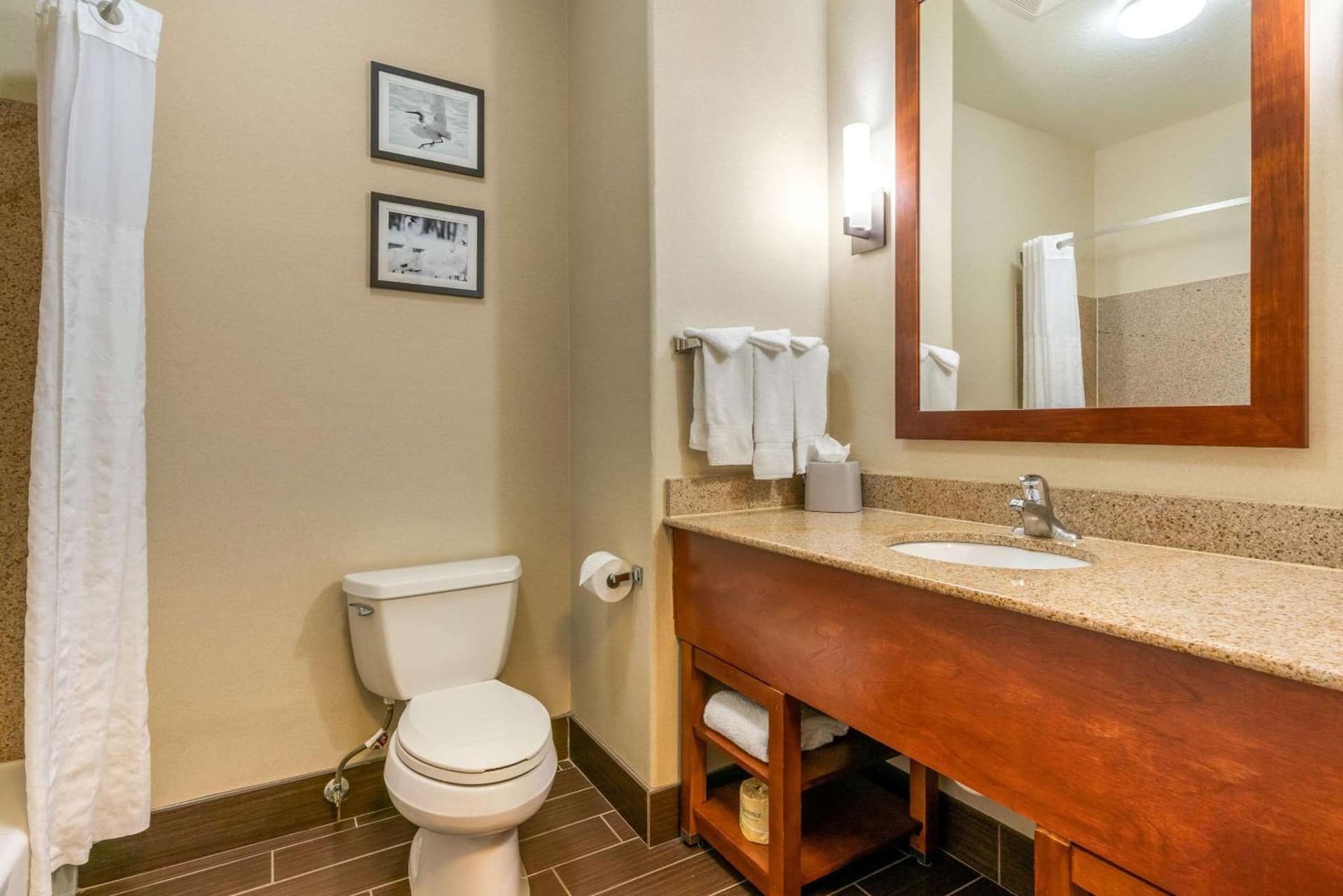 Comfort Inn & Suites Galt - Lodi North gallery photo in Galt, CA — image 38