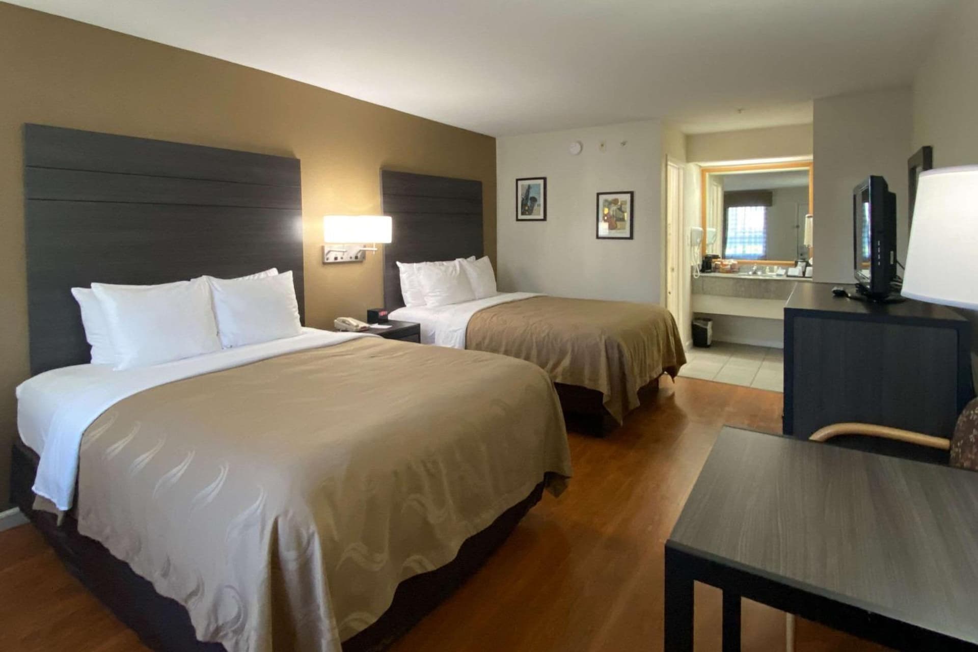 Quality Inn Branson - Hwy 76 Central property views in Branson, MO — gallery photo 3
