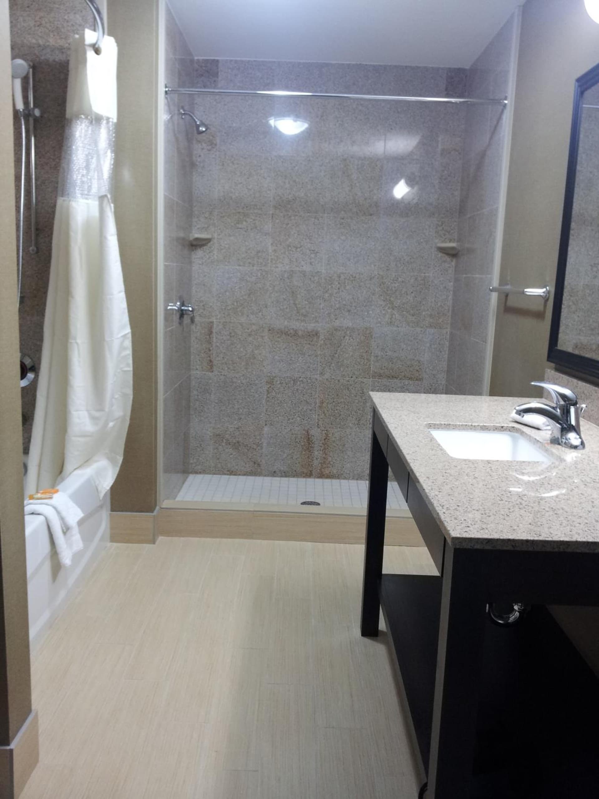 La Quinta by Wyndham Bellingham gallery photo in Bellingham, WA — image 26