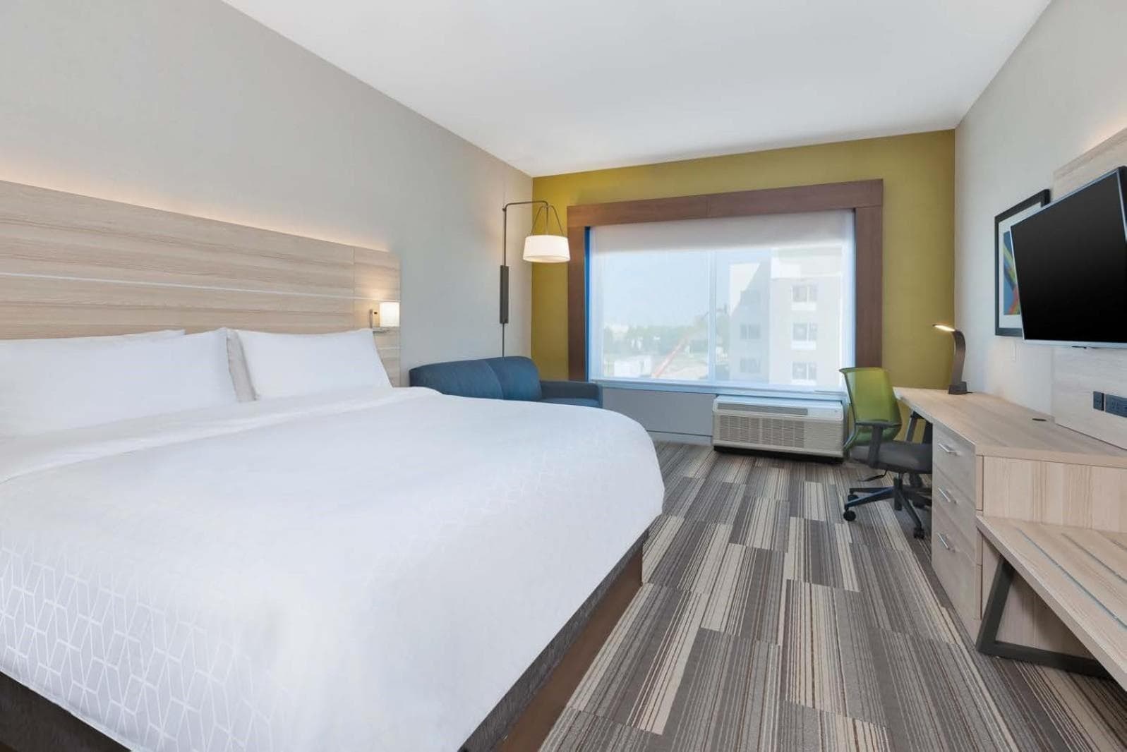 Holiday Inn Express & Suites - Grand Rapids Airport - South by IHG gallery photo in Grand Rapids, MI — image 28
