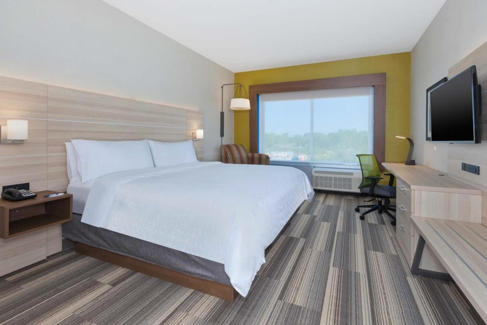Holiday Inn Express & Suites - Grand Rapids Airport - South by IHG gallery photo in Grand Rapids, MI — image 33