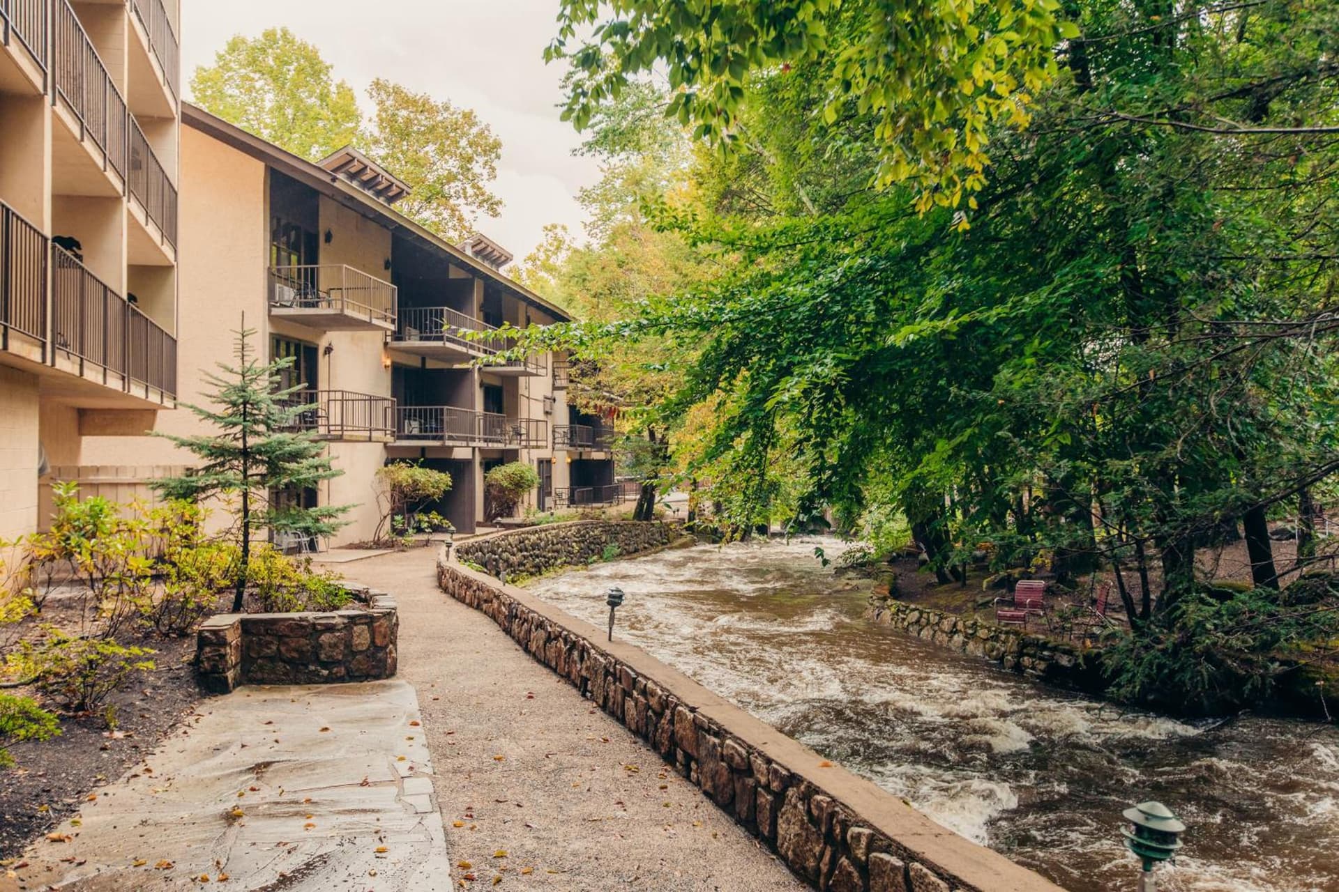Brookside Lodge - Gatlinburg - On the River property views in Gatlinburg, TN — gallery photo 3