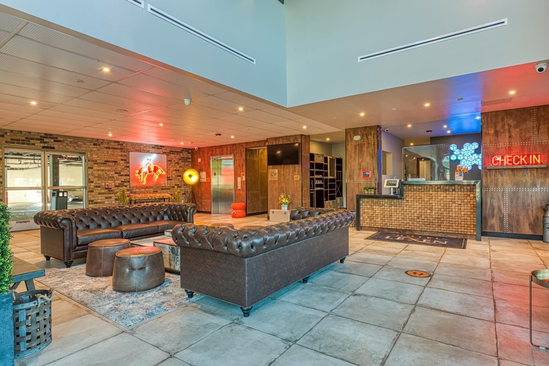 Hotel Lexen Newhall & Santa Clarita - Near Six Flags Magic Mountain gallery photo in Santa Clarita, CA — image 20