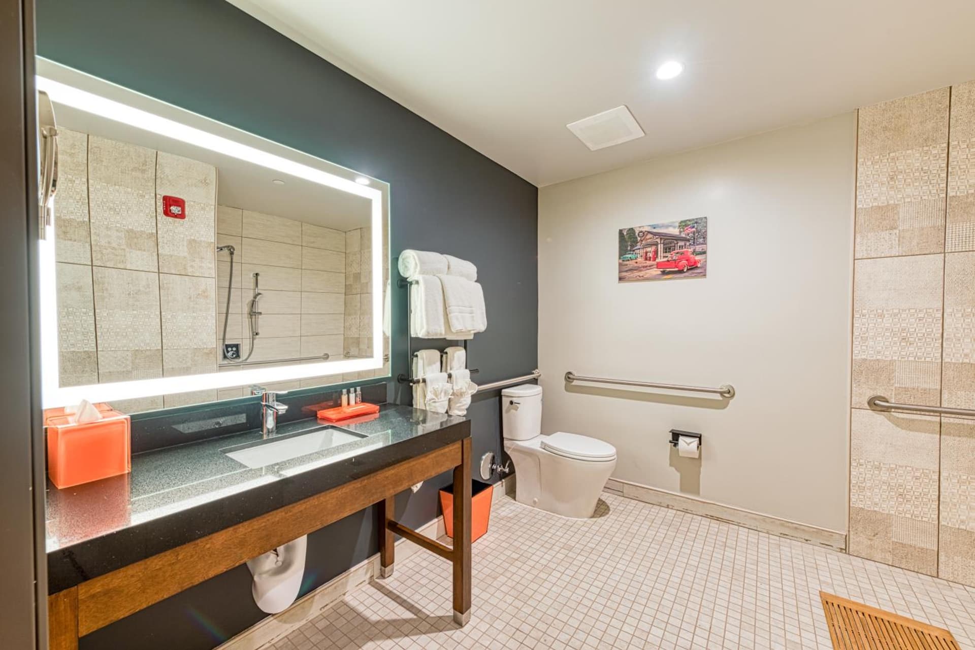 Hotel Lexen Newhall & Santa Clarita - Near Six Flags Magic Mountain gallery photo in Santa Clarita, CA — image 70
