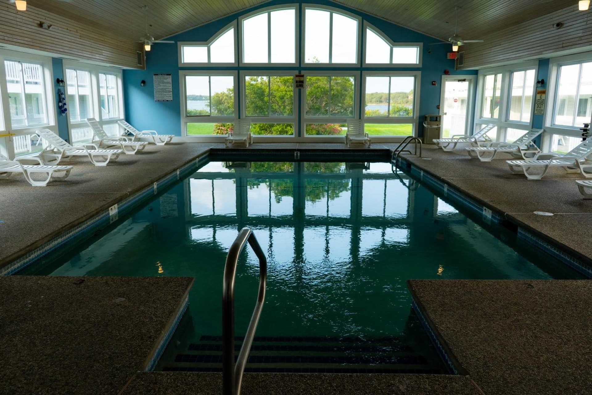 InnSeason Resorts Surfside gallery photo in Falmouth, MA — image 8