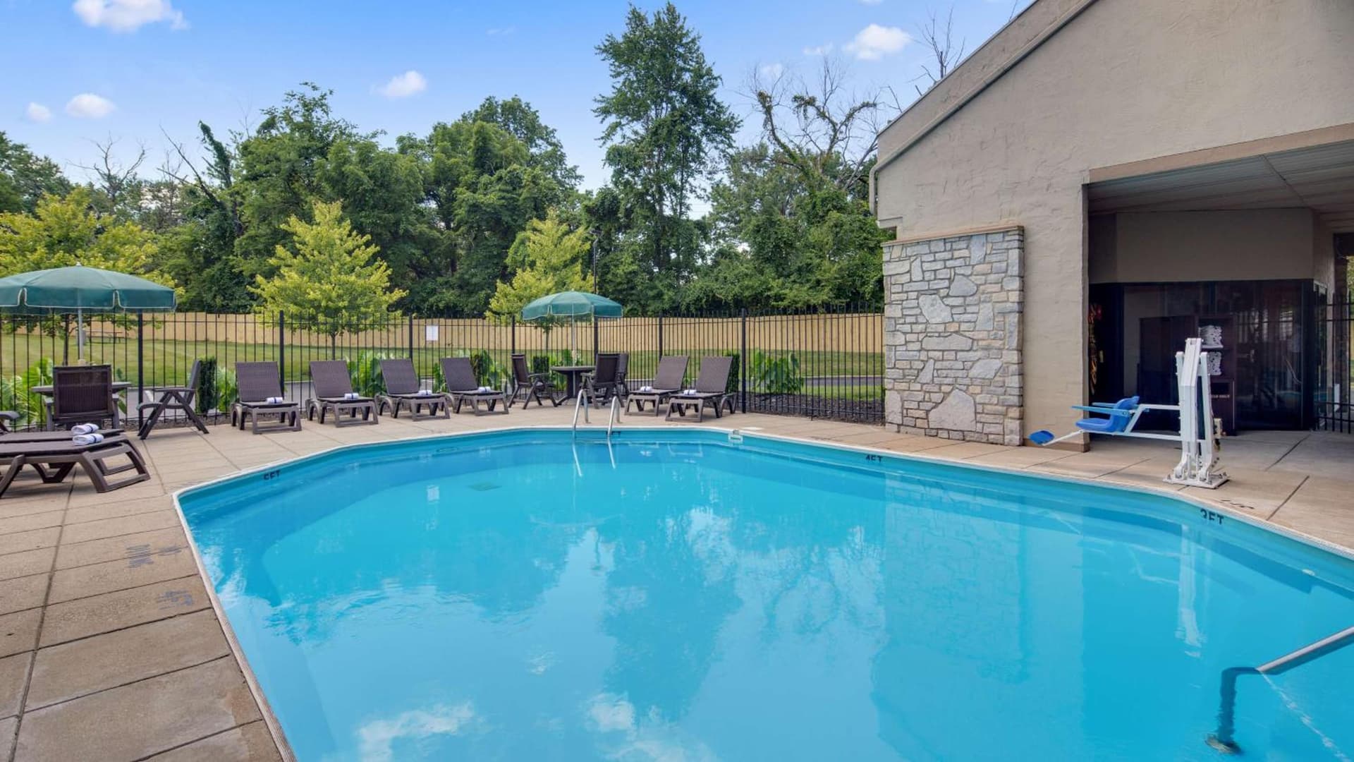 Best Western Clermont gallery photo in Cincinnati, OH — image 12